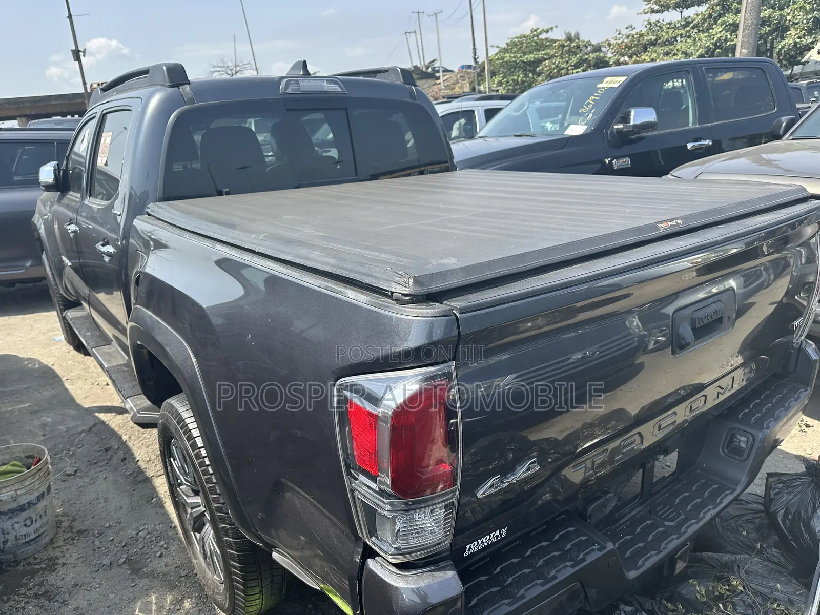 Toyota Tacoma Limited V6 4x4 Double Cab 127.4 in. WB 2020 Gray