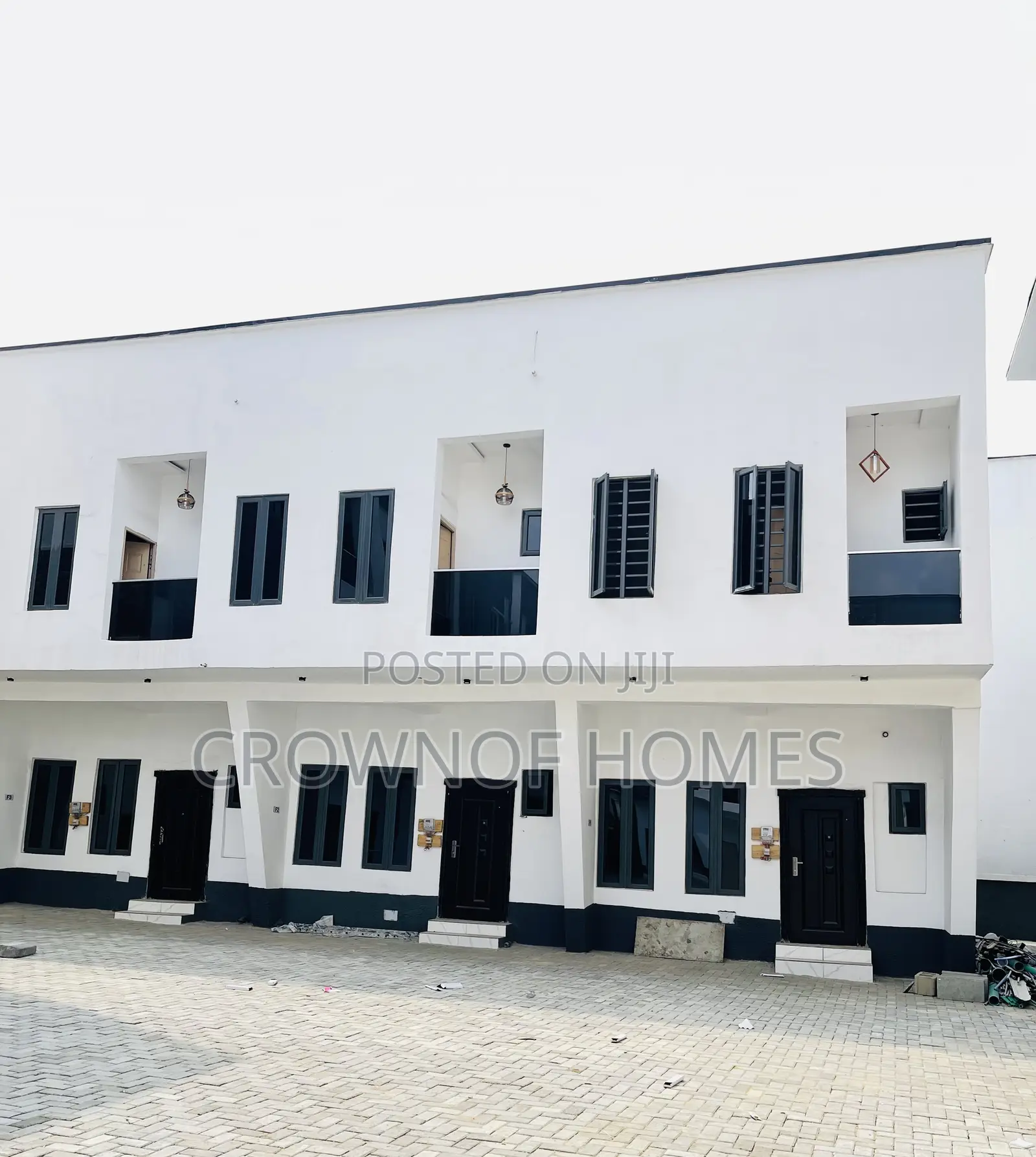 3bdrm Duplex in Ilaje / Lekki for sale