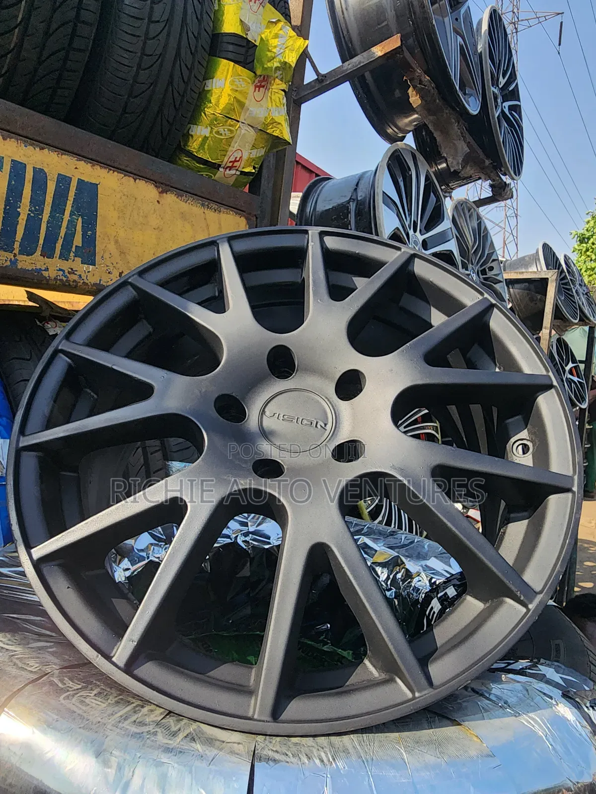 17inch Mattblack  Rim.