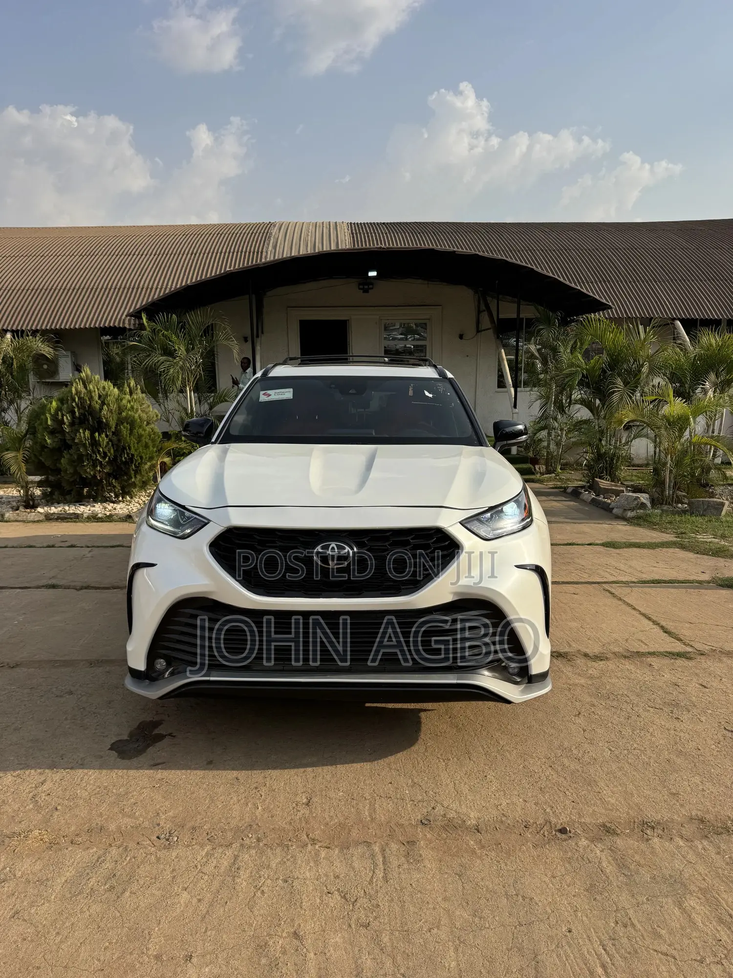 Toyota Highlander XSE 2022 White