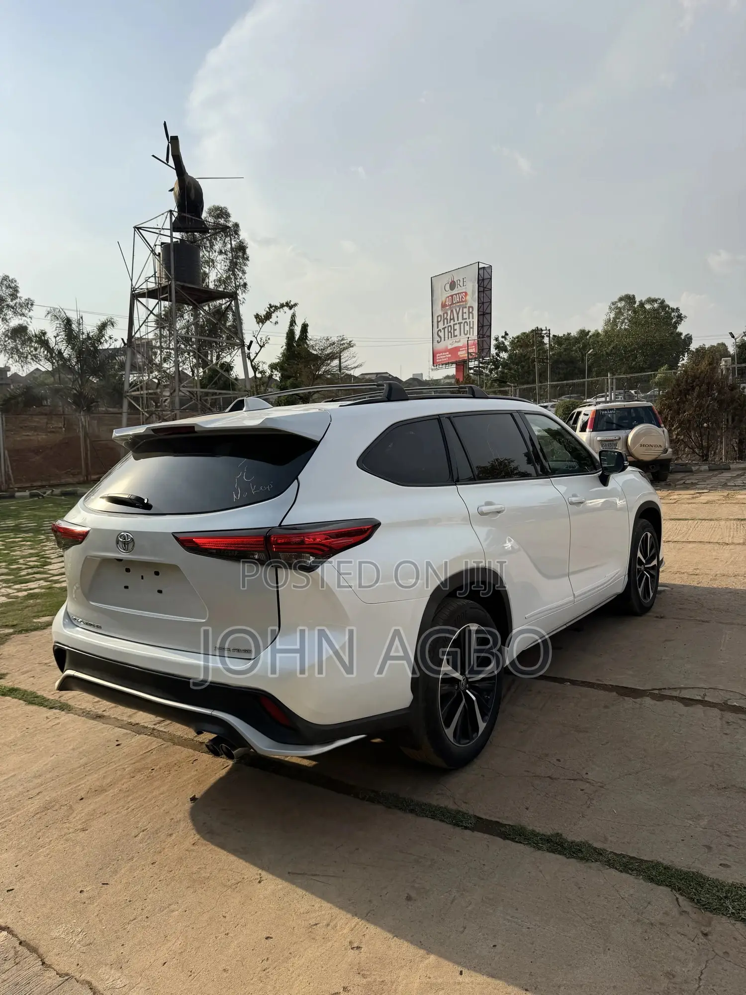Toyota Highlander XSE 2022 White