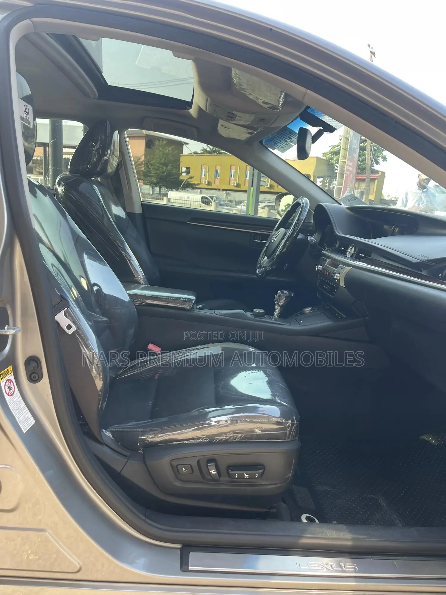 Lexus ES 350 FWD 2015 Gray