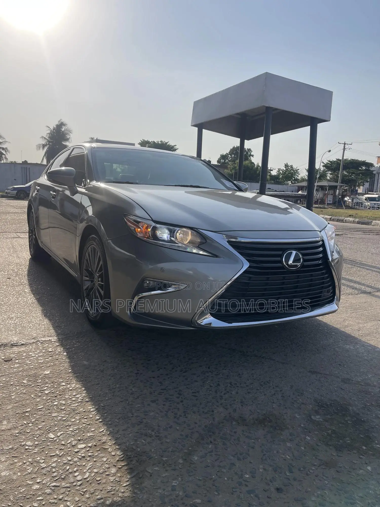 Lexus ES 350 FWD 2015 Gray