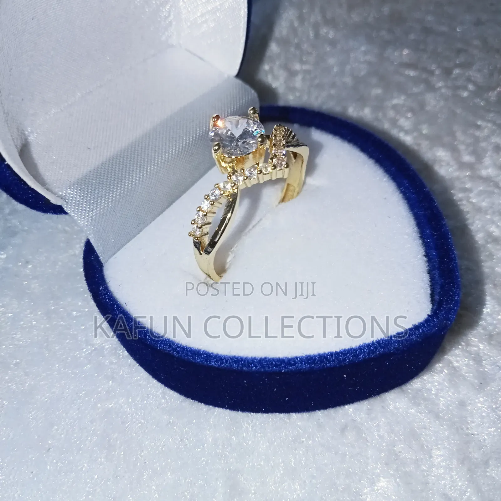 Adjustable Proposal Ring.