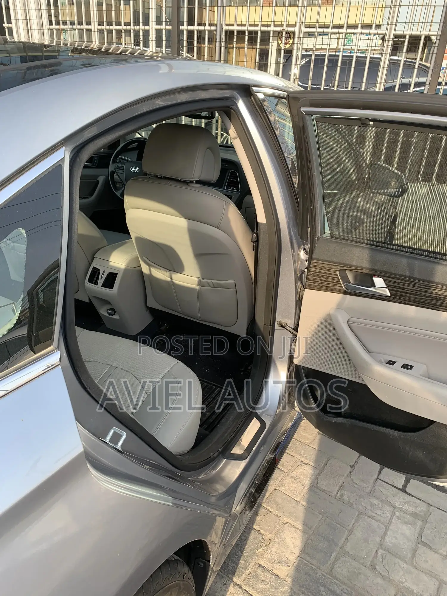 Hyundai Sonata Limited 4dr Sedan (2.4L 4cyl 6A) 2015 Gray