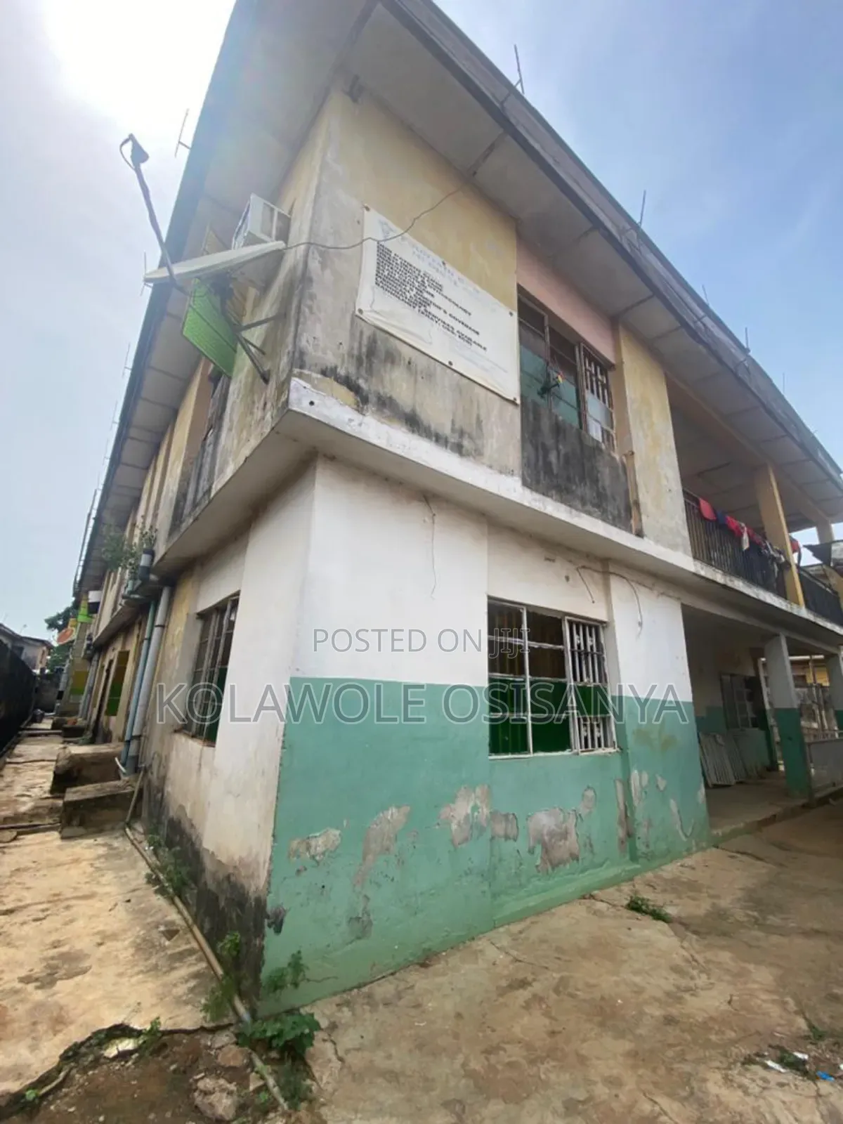 3bdrm Block of Flats in Ejigbo for sale