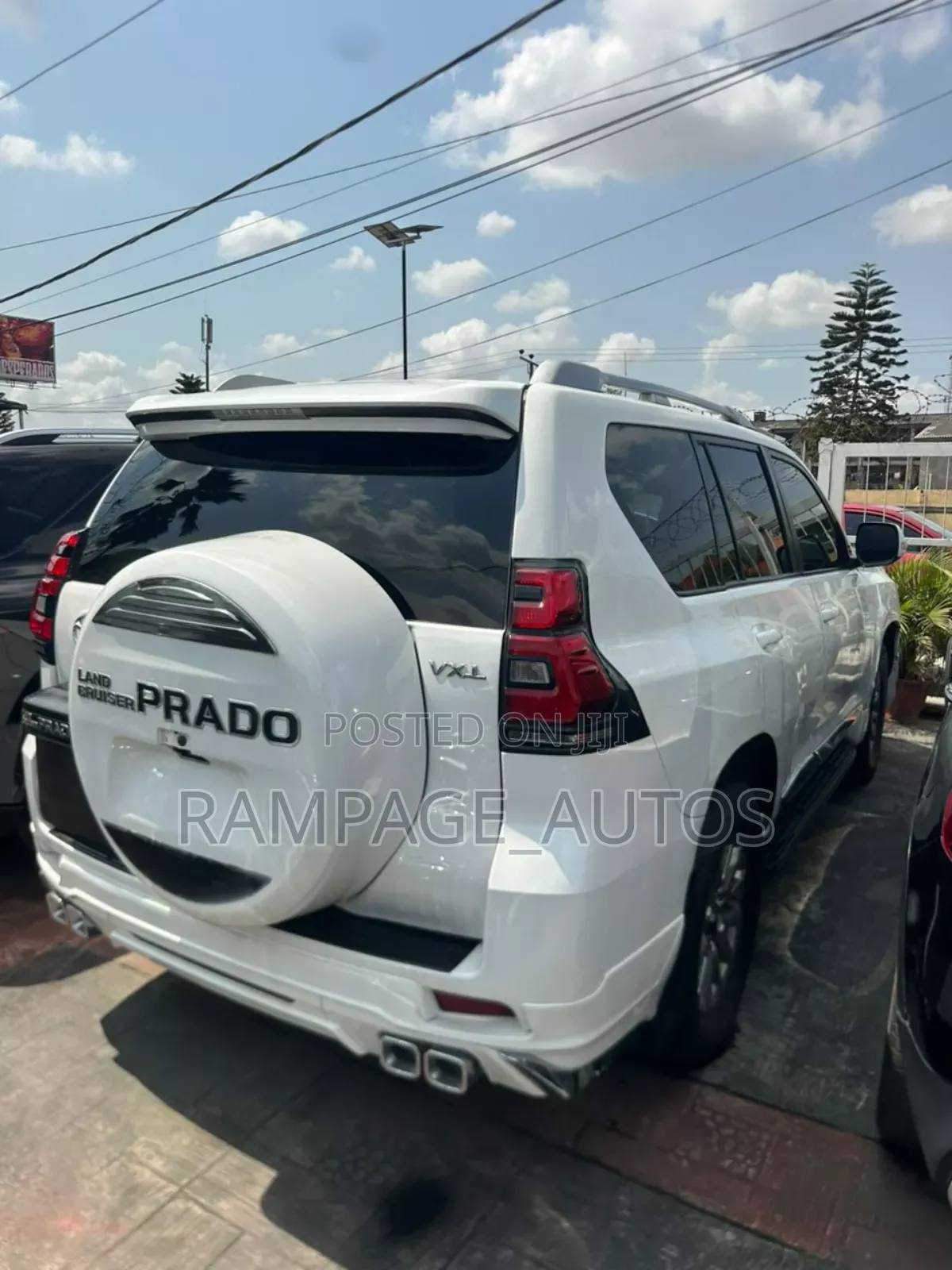 Toyota Land Cruiser Prado 2022 White