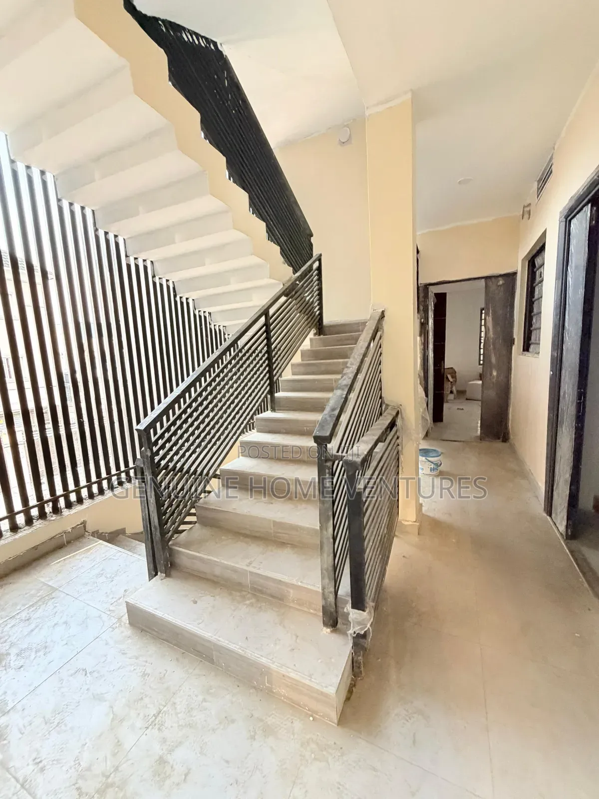 2bdrm Apartment in Surulere for sale