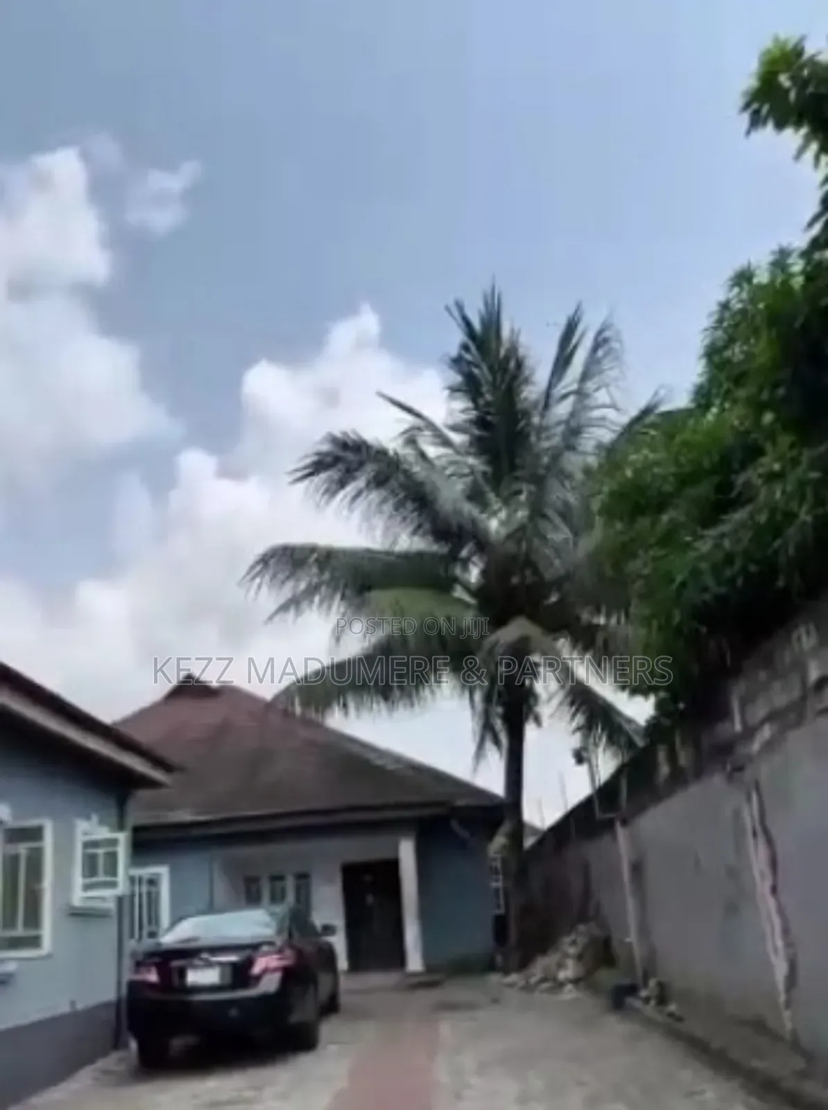 6bdrm Bungalow in Off Sars Road, Port, Rumuahalu for sale