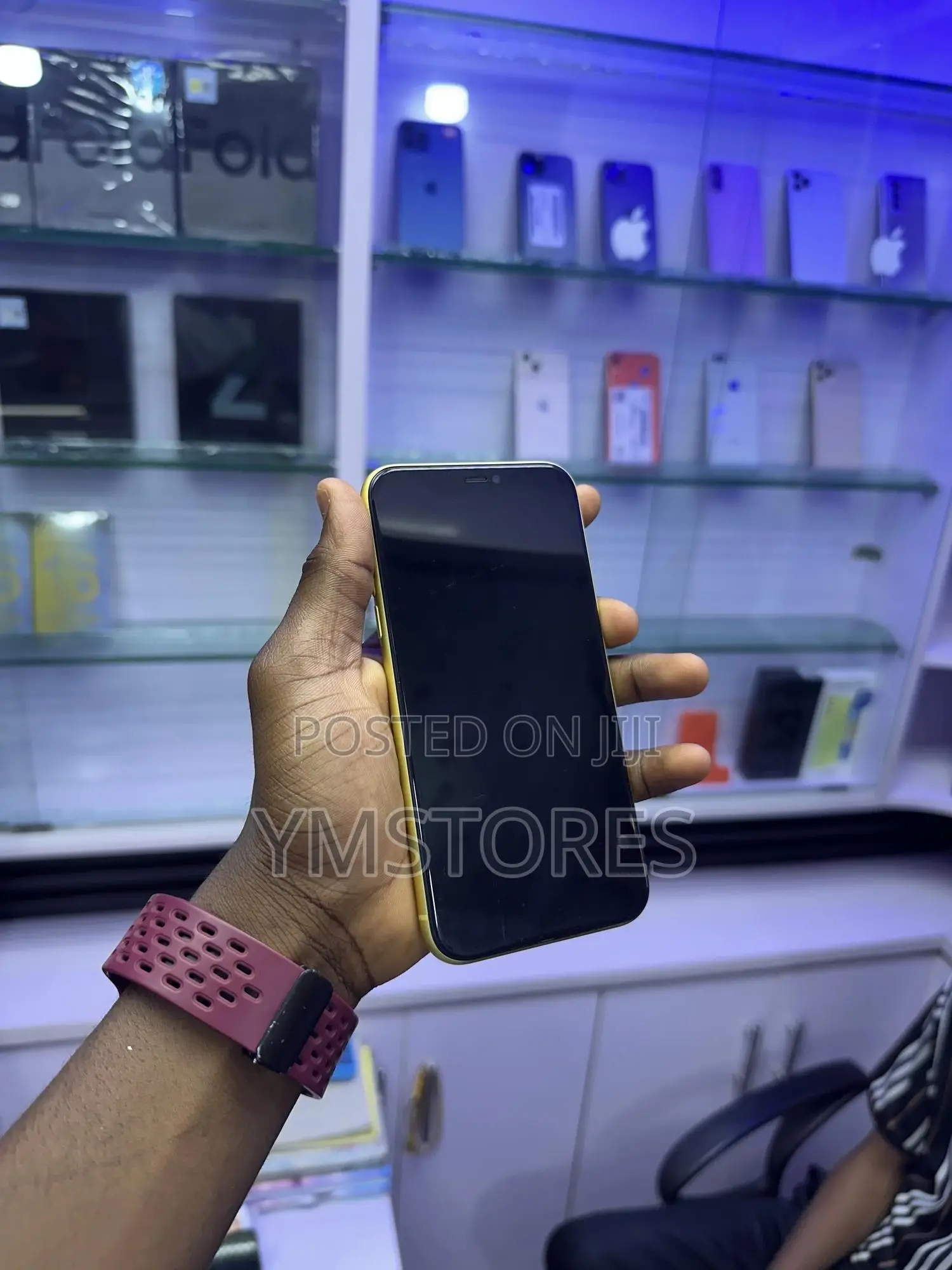 Apple iPhone 11 64 GB Yellow