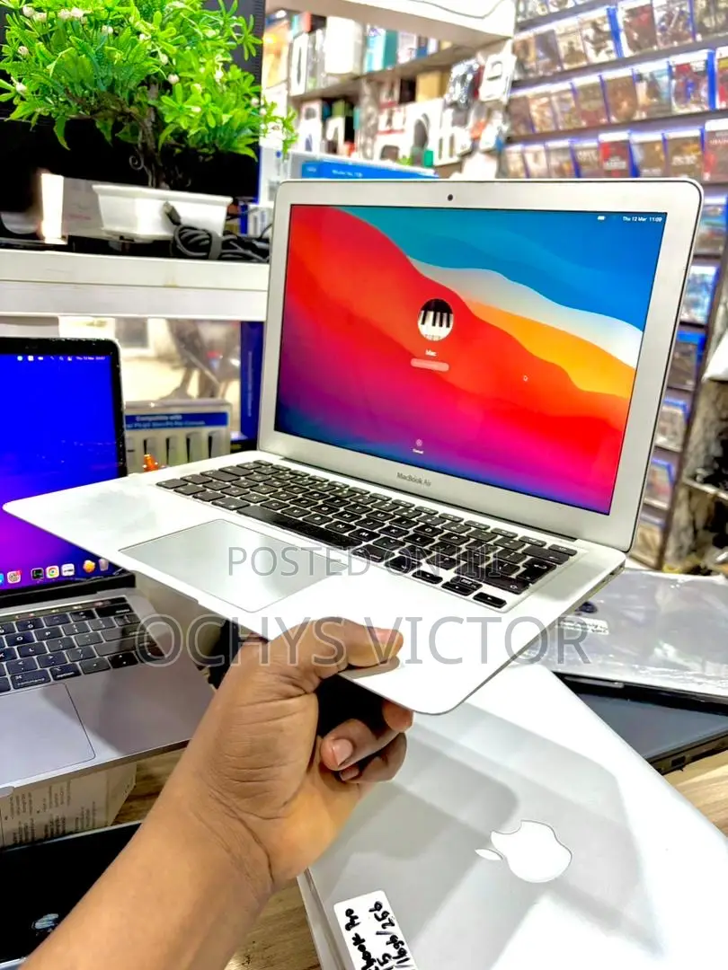 Laptop Apple MacBook Air 2013 4GB Intel Core i5 SSD 128GB