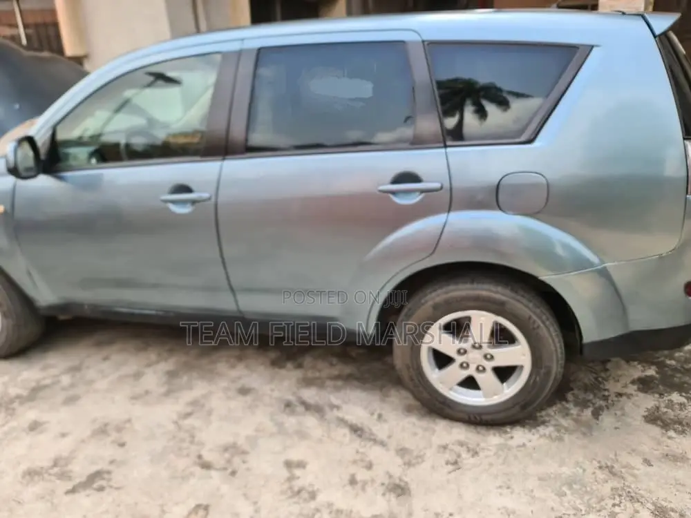 Mitsubishi Outlander 2.0 Di-D 2007 Blue