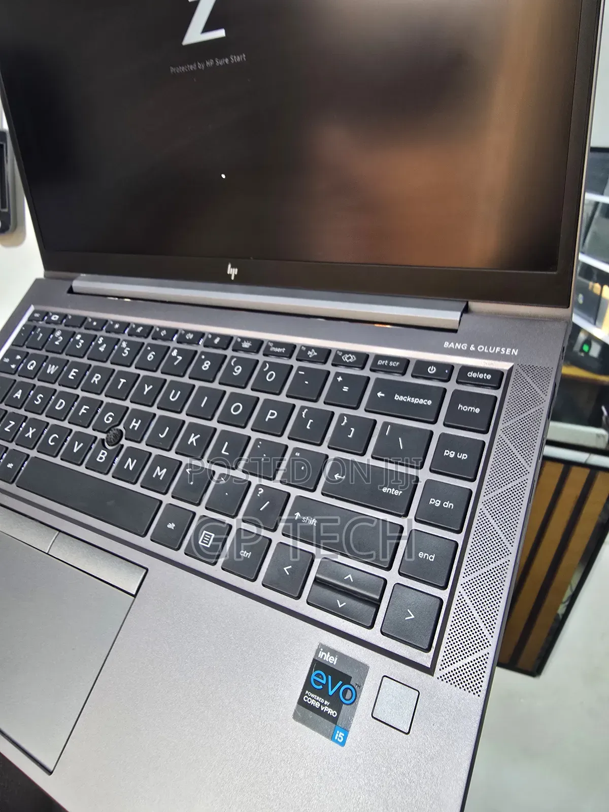 Laptop HP ZBook Firefly G8 8GB Intel Core i5 SSD 256GB