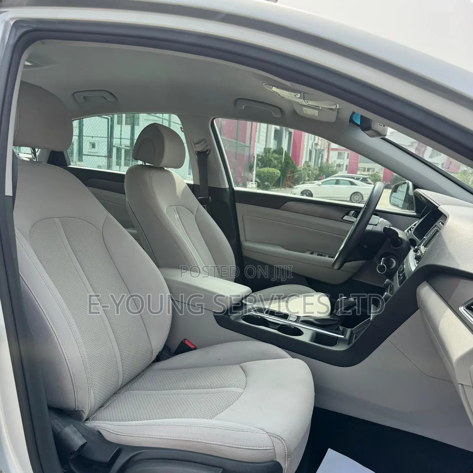 Hyundai Sonata Sport 4dr Sedan (2.4L 4cyl 6A) 2015 Silver