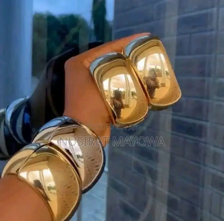 Chunky Bangles