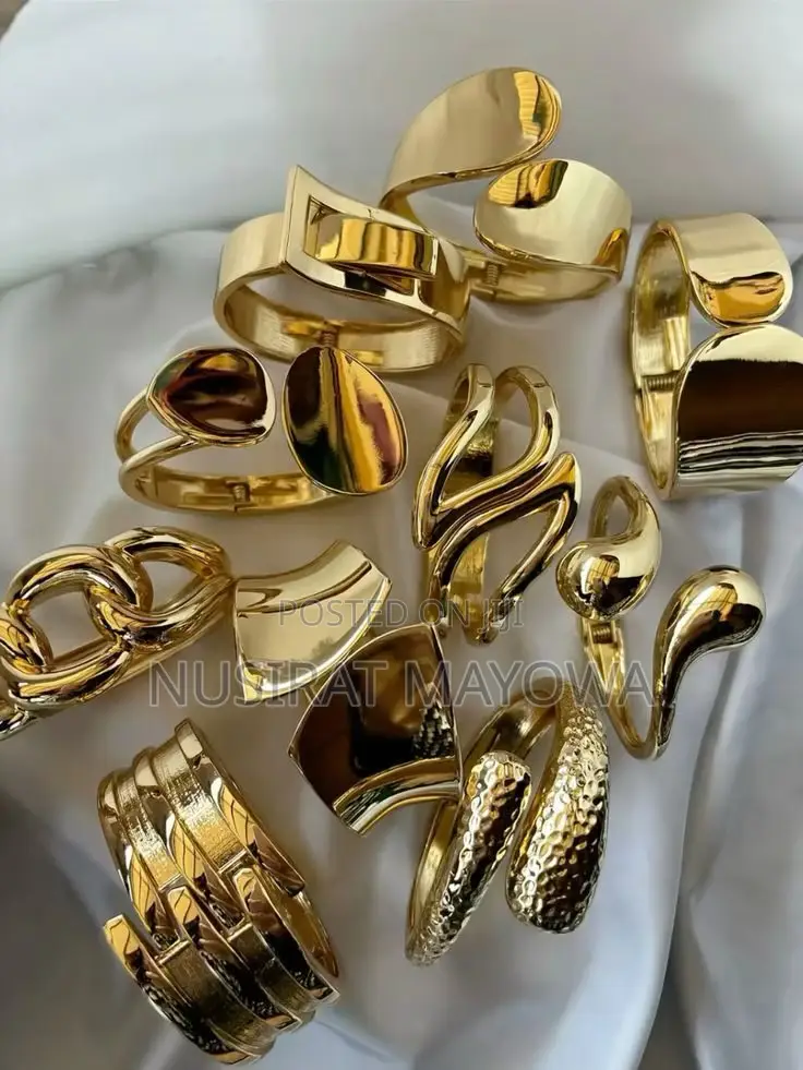 Chunky Bangles