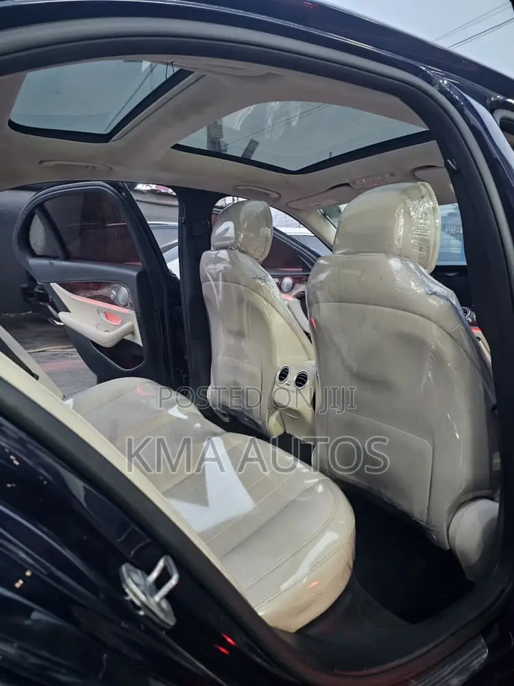 Mercedes-Benz E300 4Matic AWD Sedan (2.0L 4cyl 9A) 2017 Black