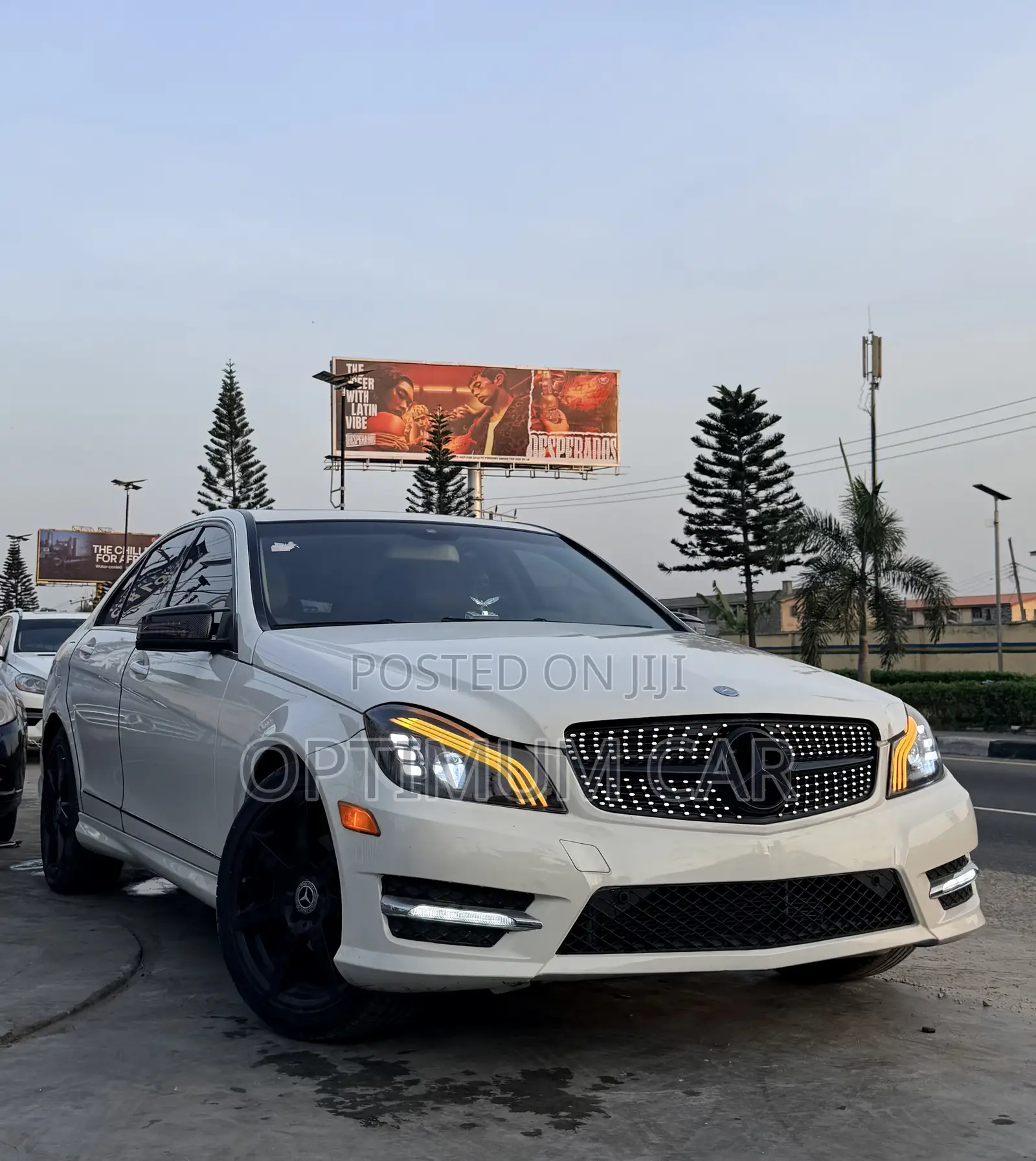Mercedes-Benz C300 2008 White