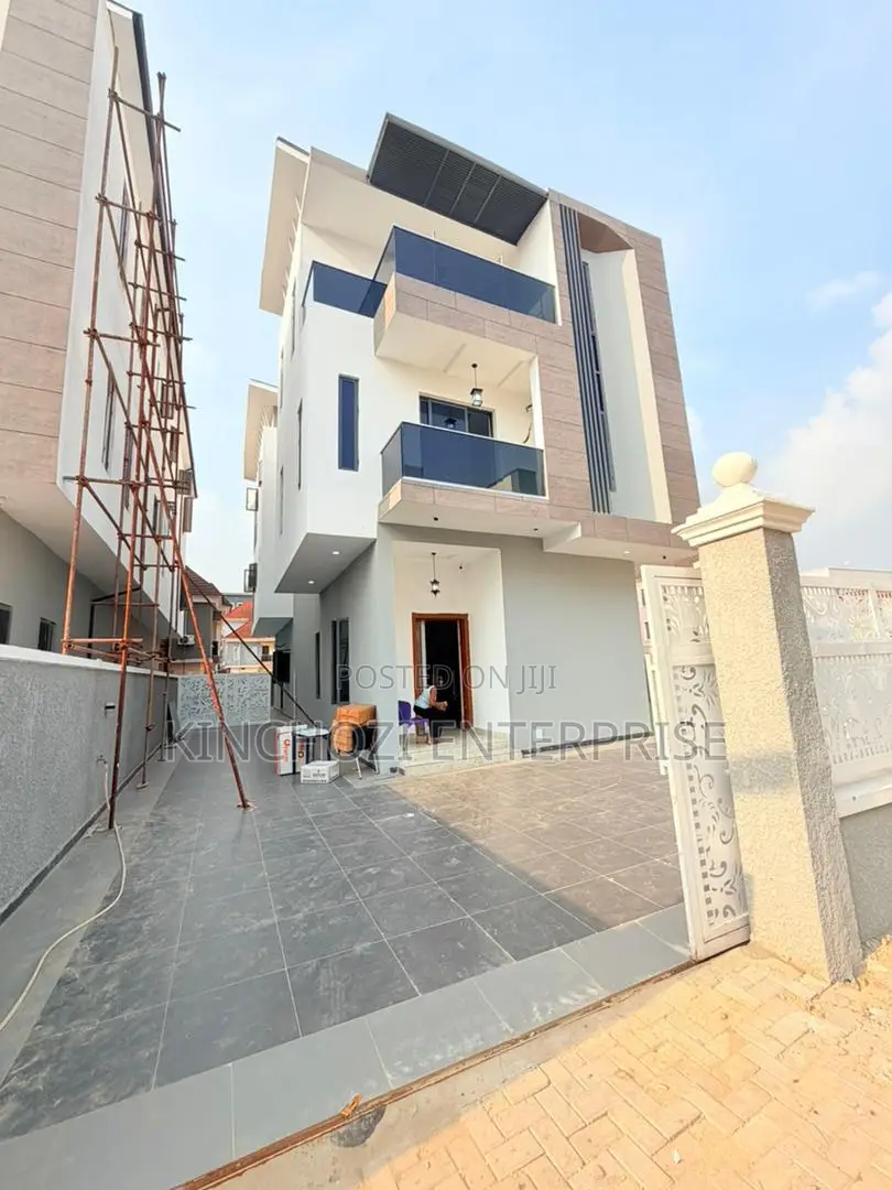 5bdrm Duplex in Ikeja G.R.A for sale