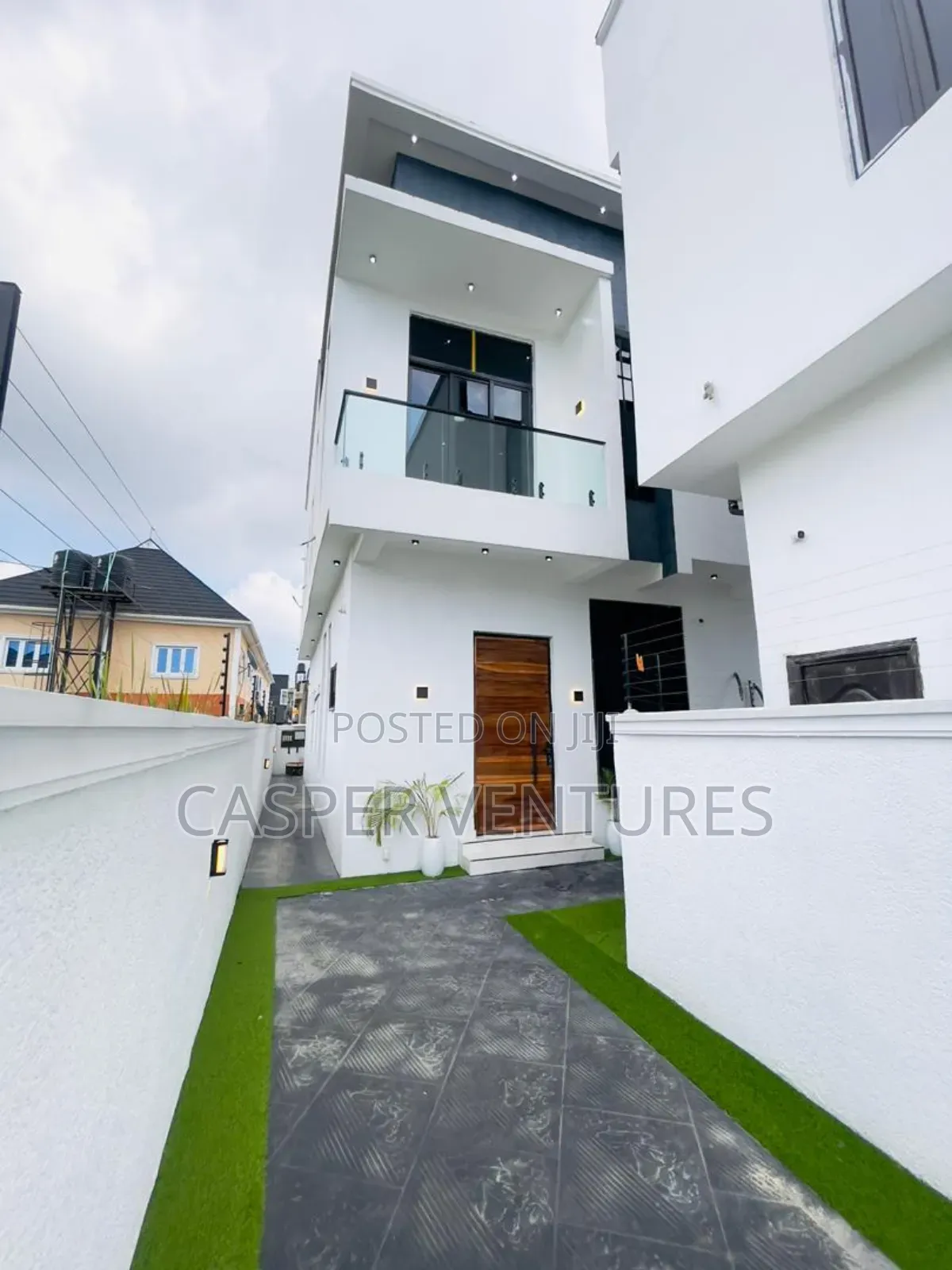 4bdrm Duplex in Green, Sangotedo for sale