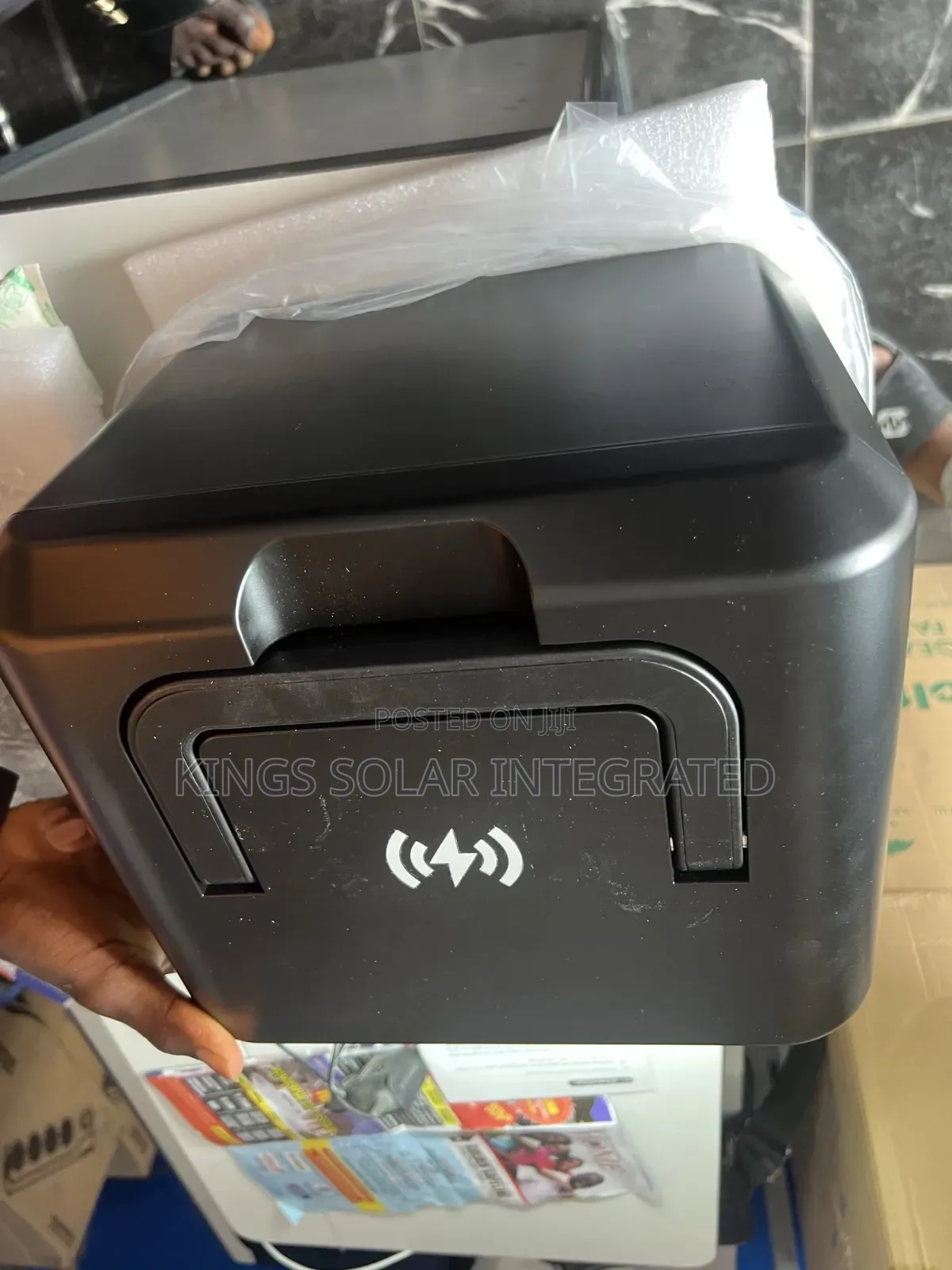 And One Solar Generator 1200w