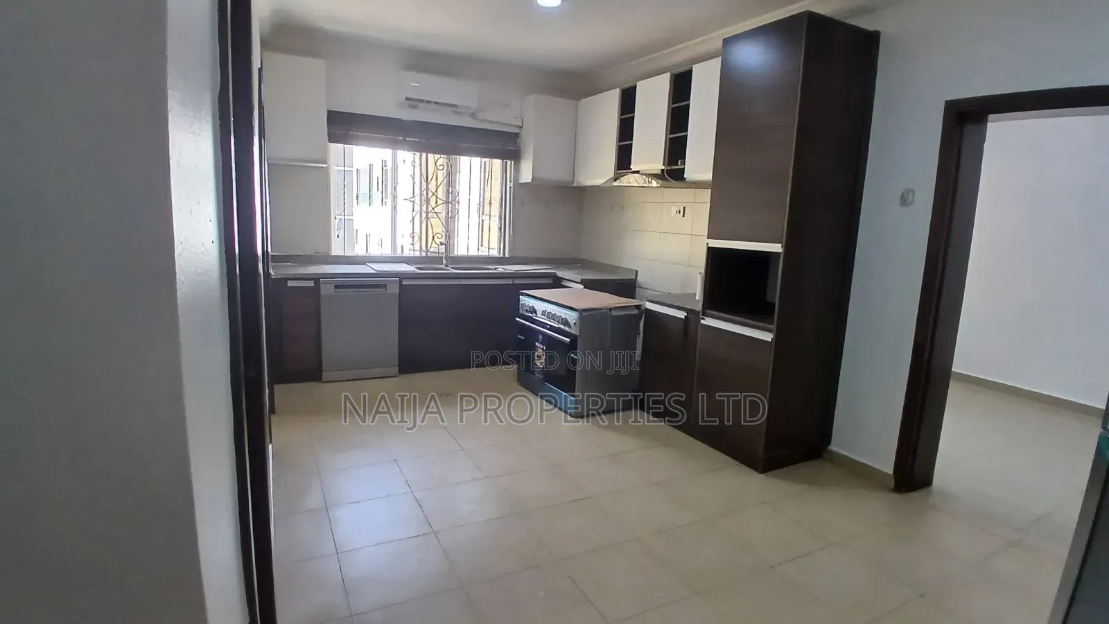 3bdrm Apartment in Oniru Estate, Victoria Island Extension for rent