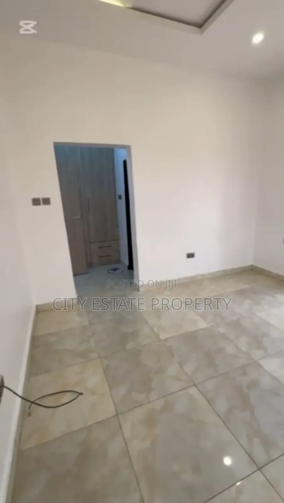 2bdrm Block of Flats in Estate, Life Camp for rent