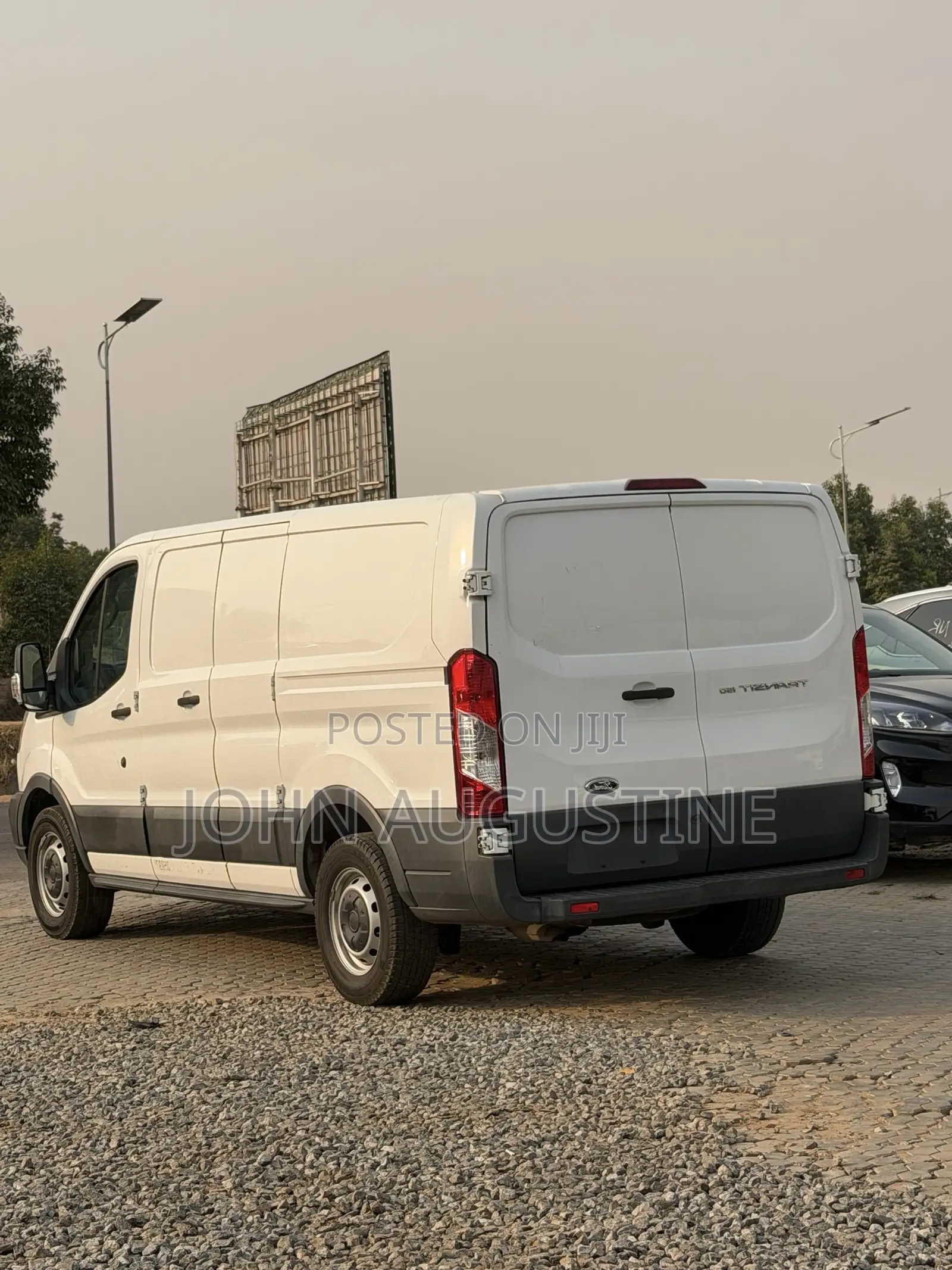 Ford Transit 2017 White
