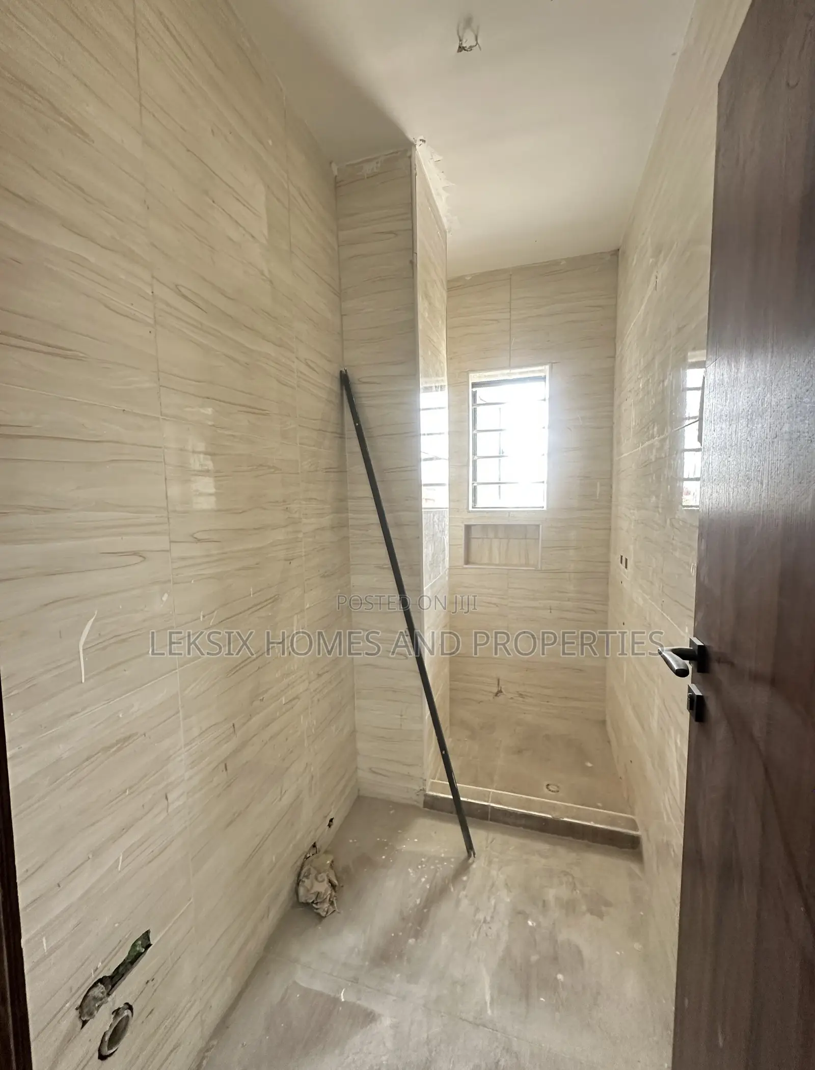 2bdrm Apartment in A Well Secured, Idado for sale