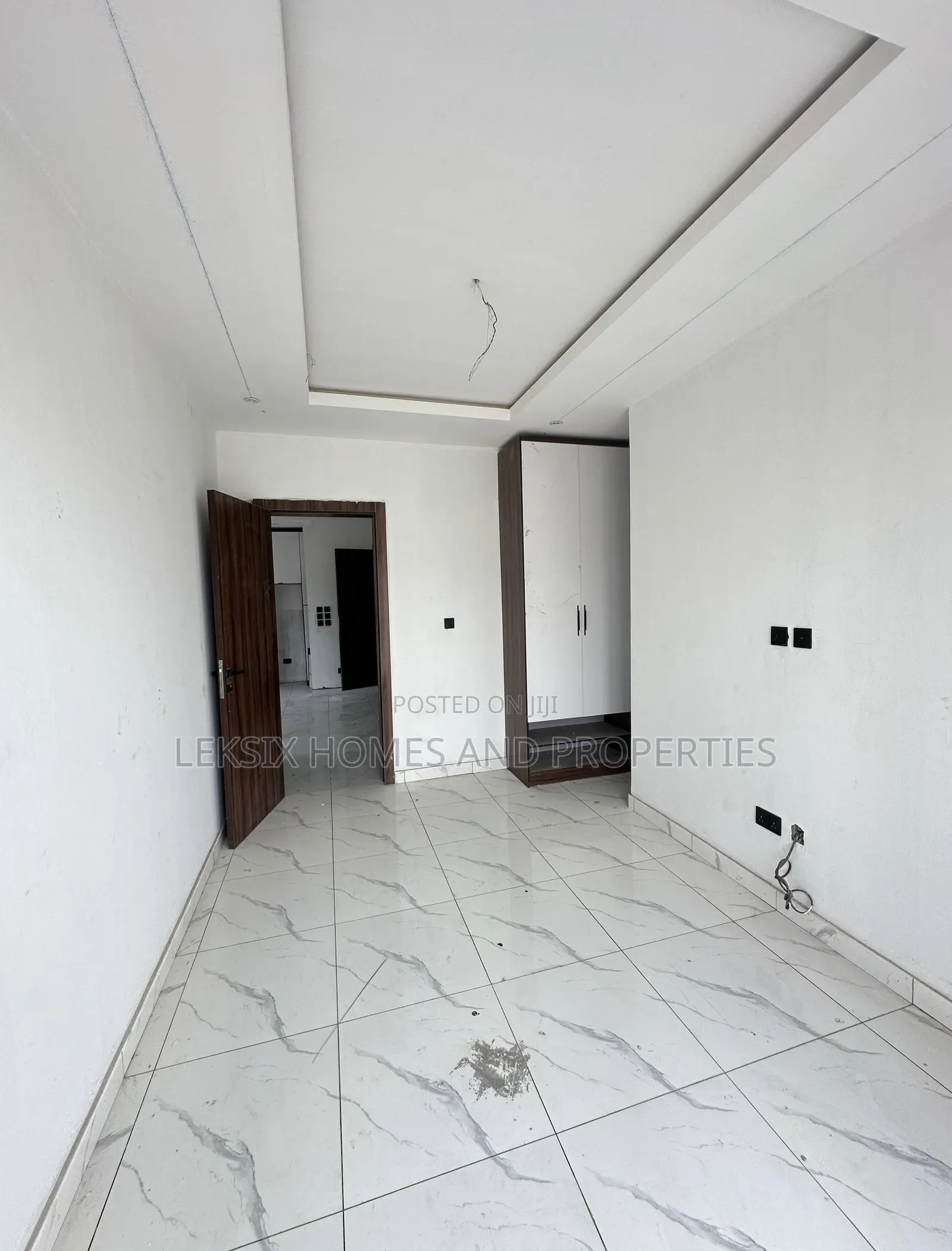 2bdrm Apartment in A Well Secured, Idado for sale
