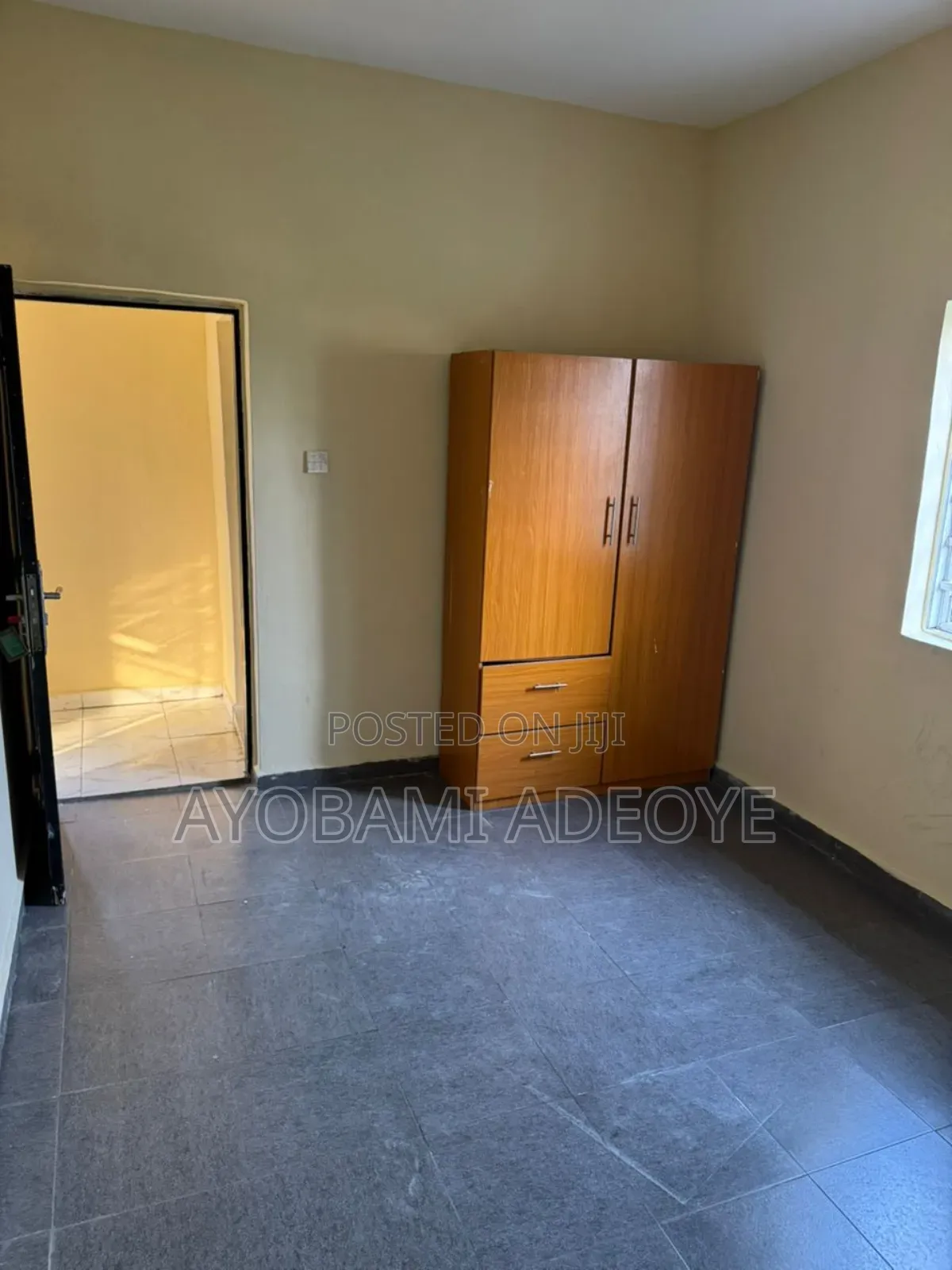 Mini Flat in Lakowe Phase 2 for rent