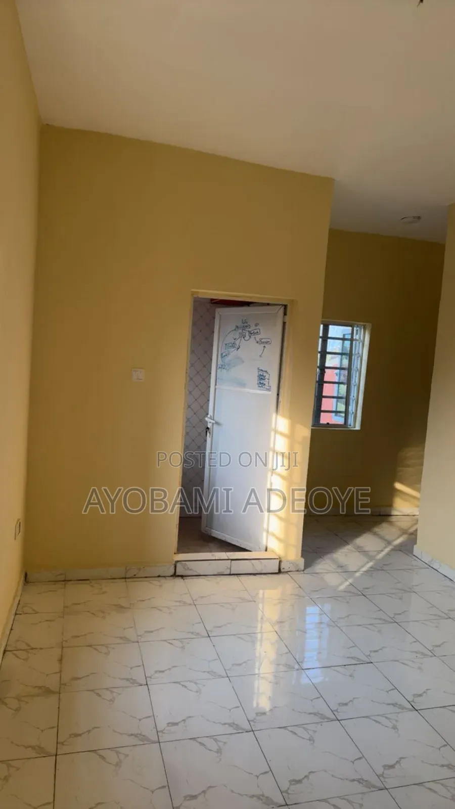 Mini Flat in Lakowe Phase 2 for rent