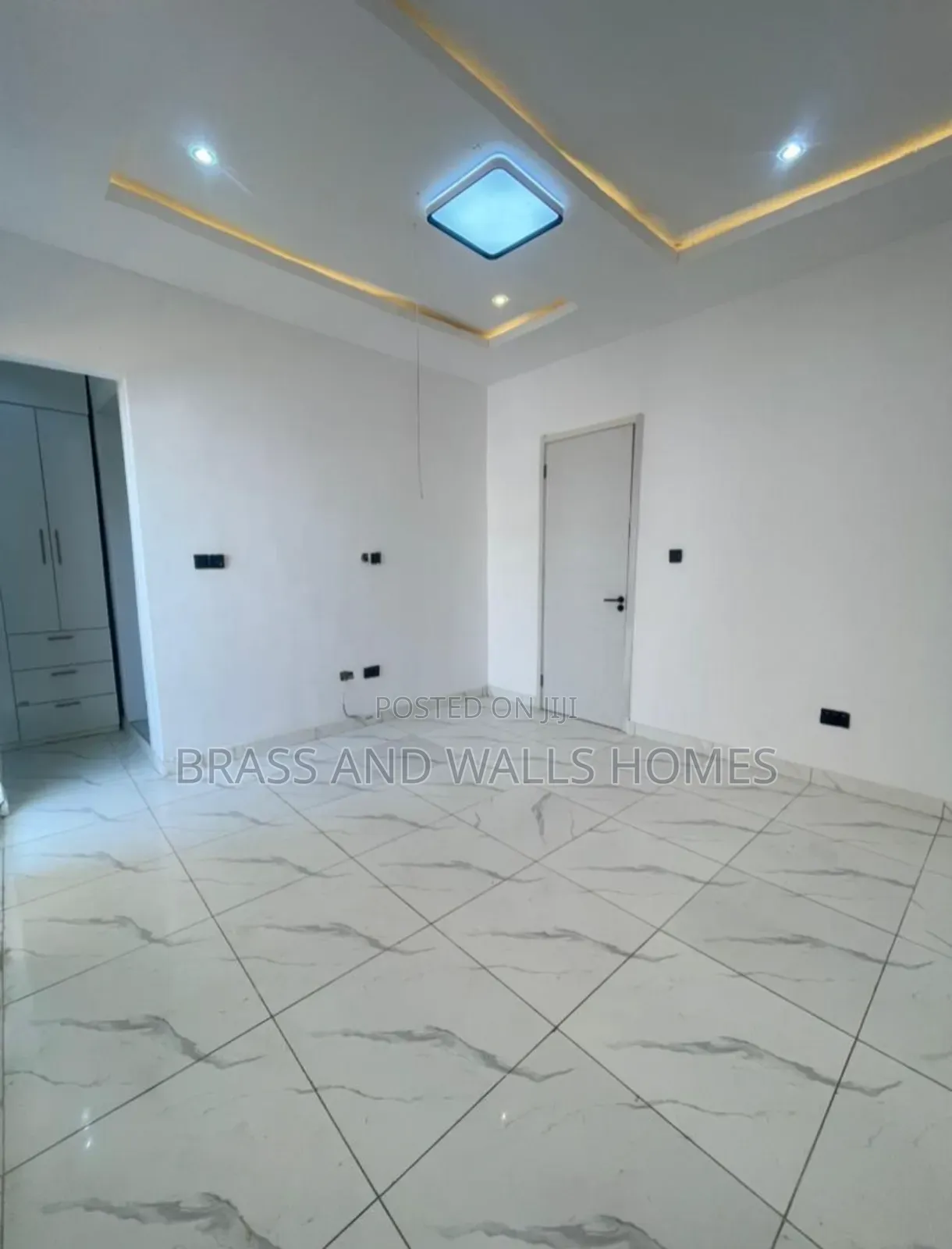 Furnished 4bdrm Duplex in Ikota for sale