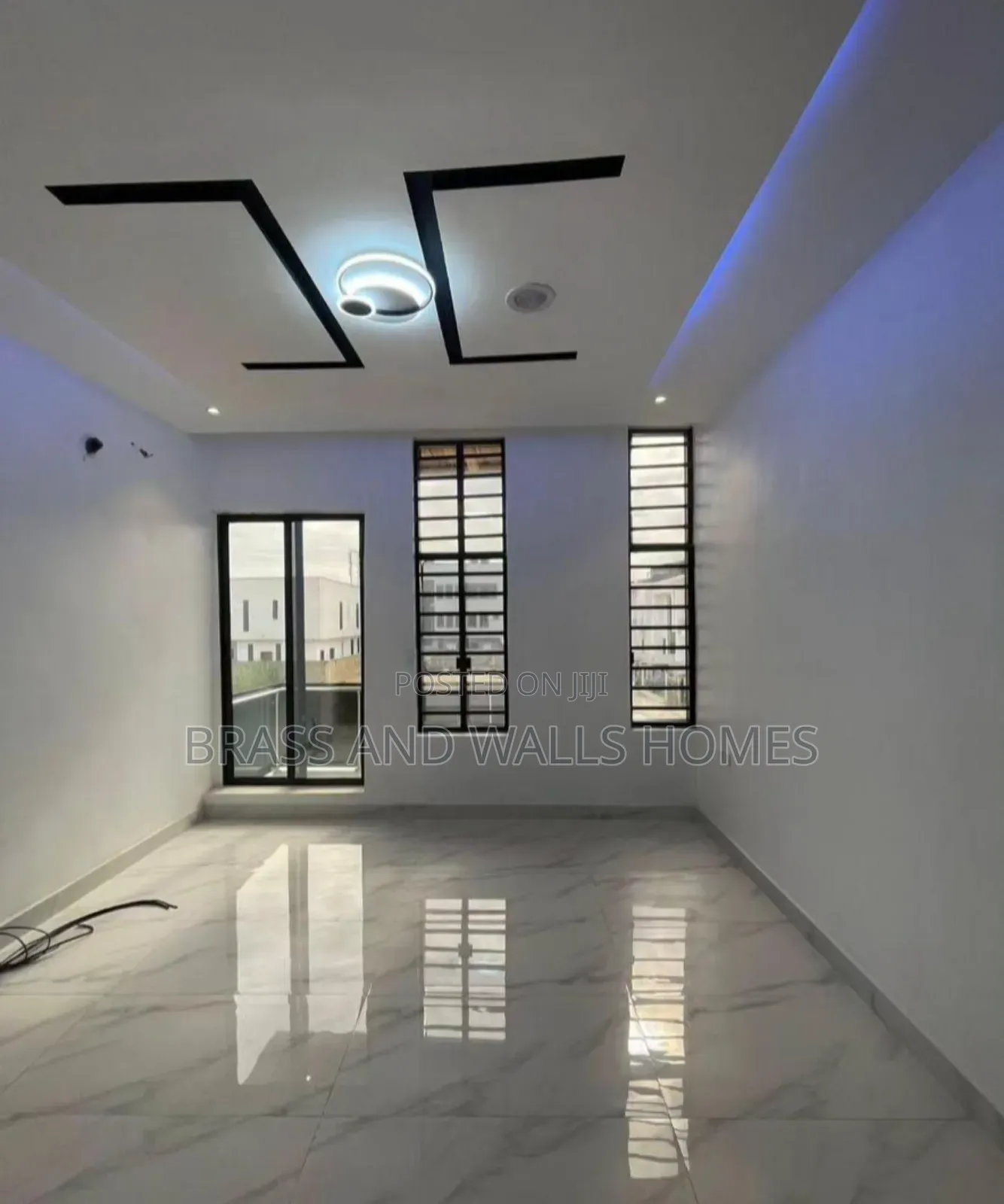 Furnished 4bdrm Duplex in Chevron for sale