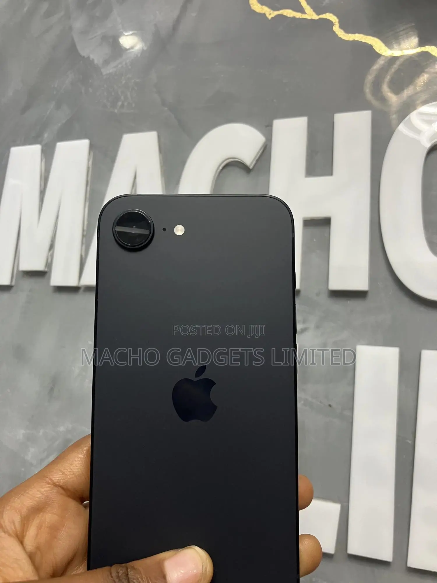 Apple iPhone 16e 128 GB Black