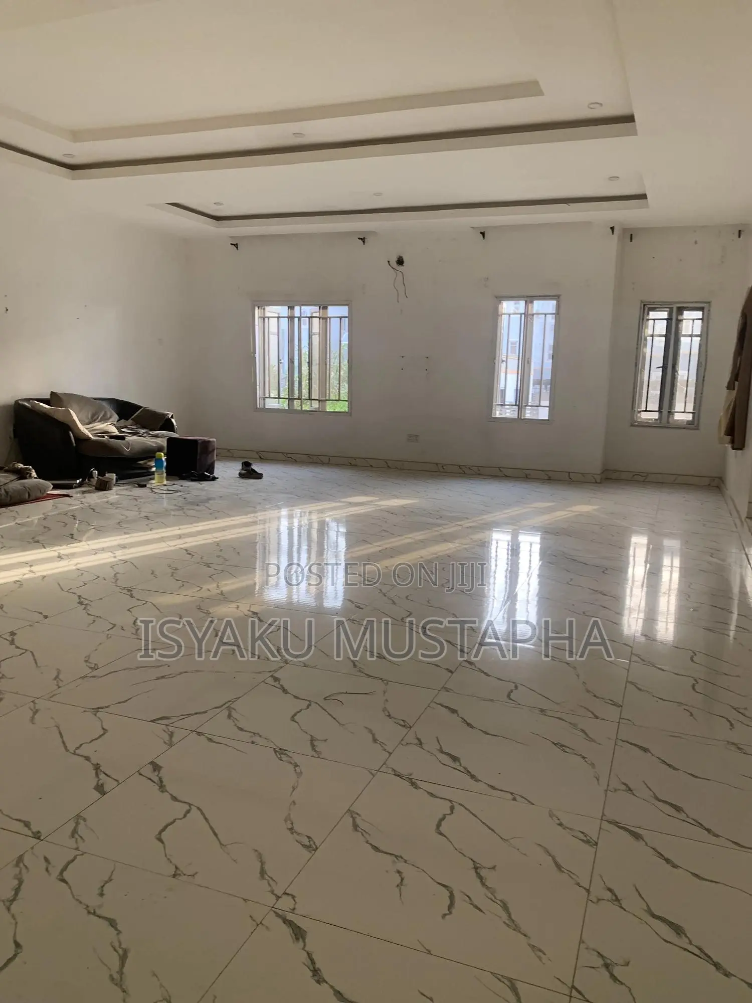 5bdrm Duplex in Jabi for rent