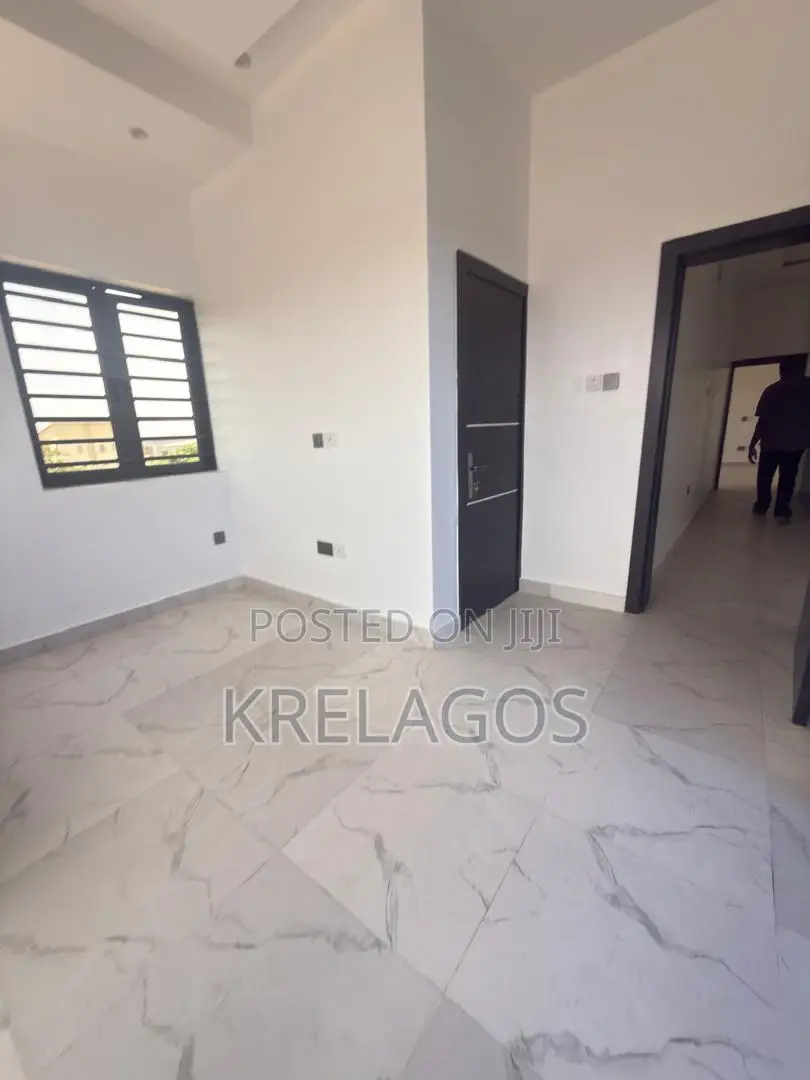 5bdrm Duplex in Abraham Adesanya Estate for sale