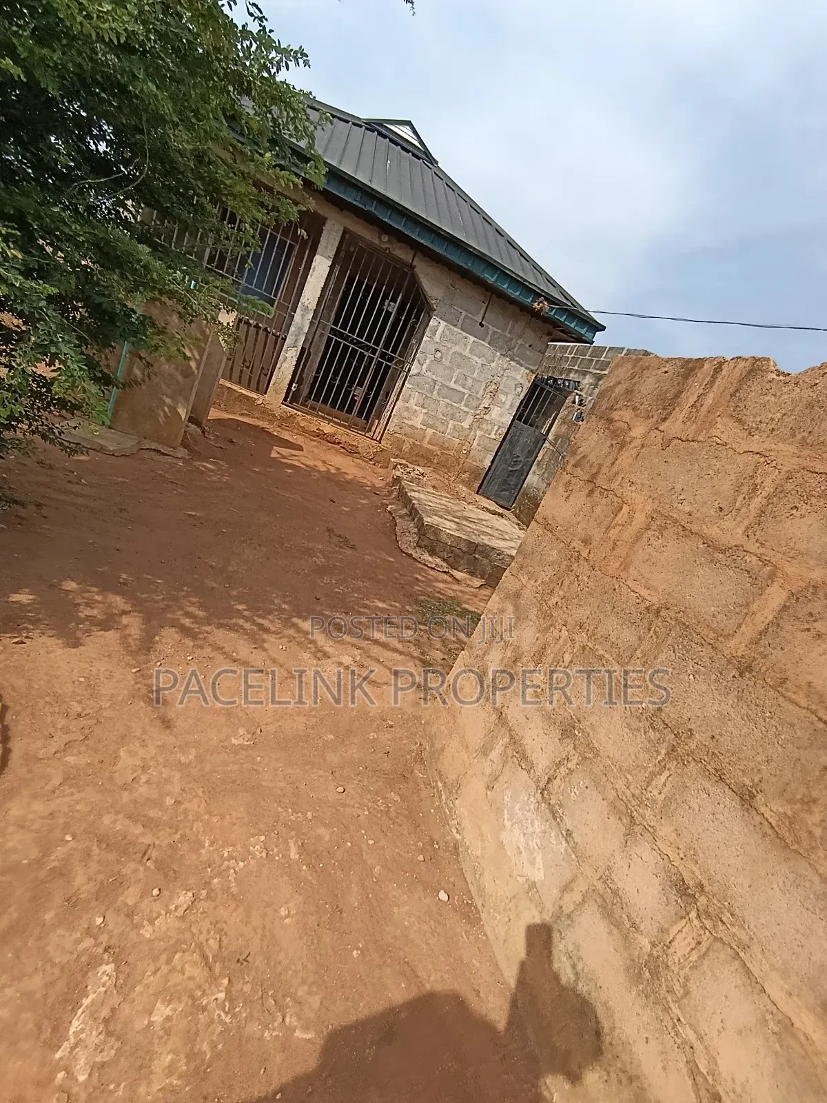 2bdrm Bungalow in Ado-Odo/Ota for sale
