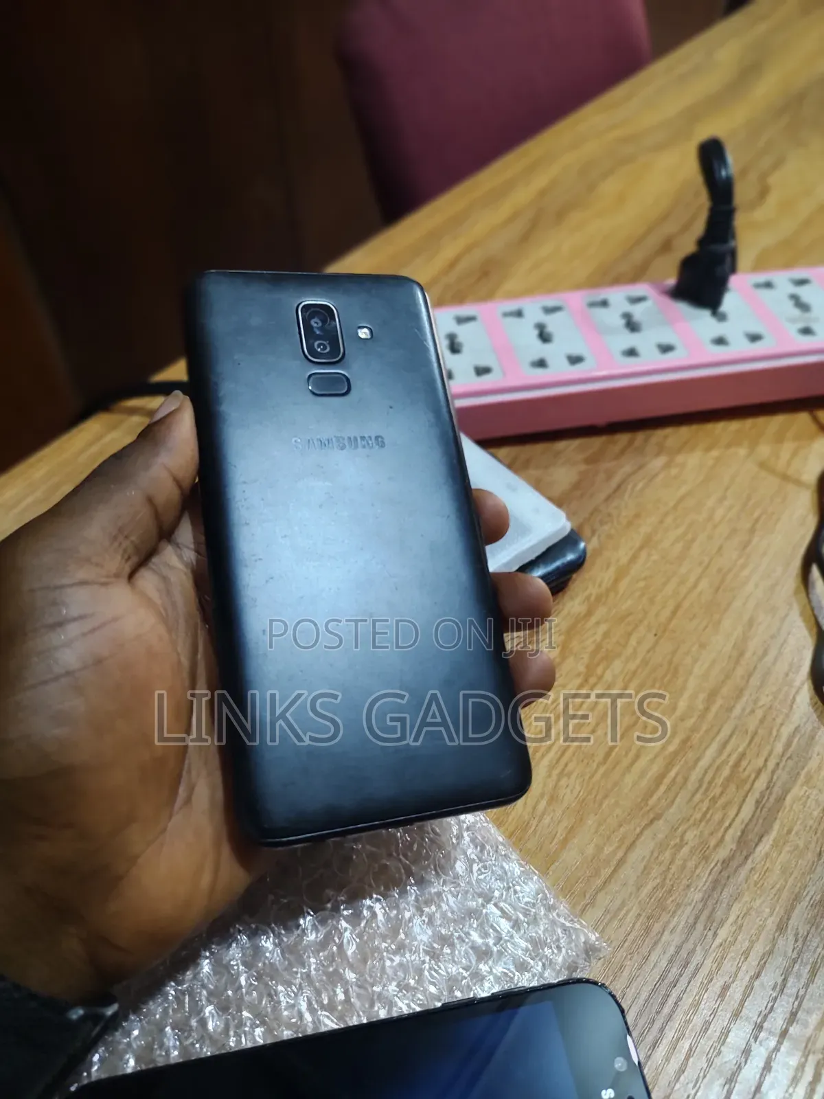 Samsung Galaxy J8 64 GB Black