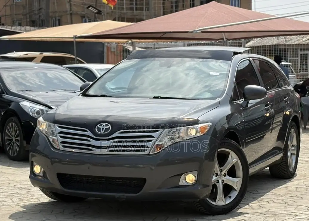 Toyota Venza 2011 Gray