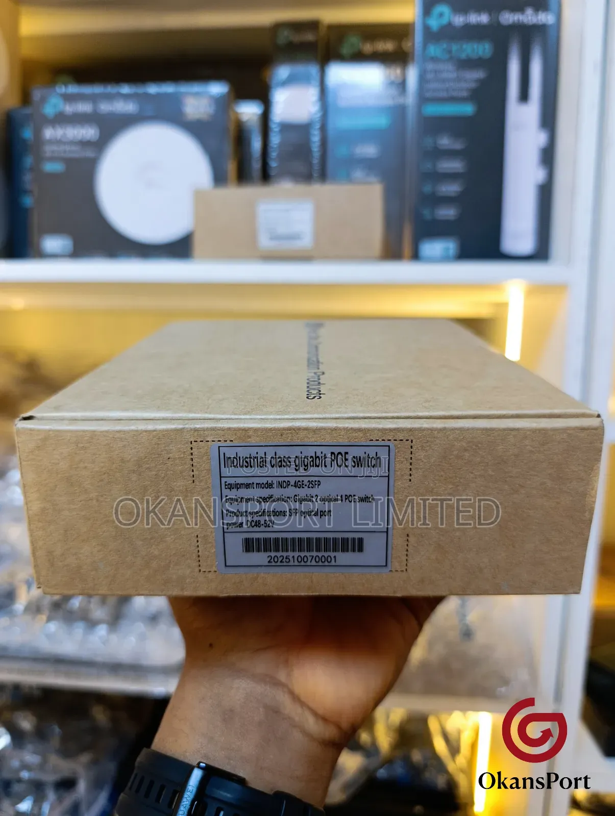 Industrial Gigabit Poe Switch 4 Port 8 Port Din Rail Ethernet Switch 2