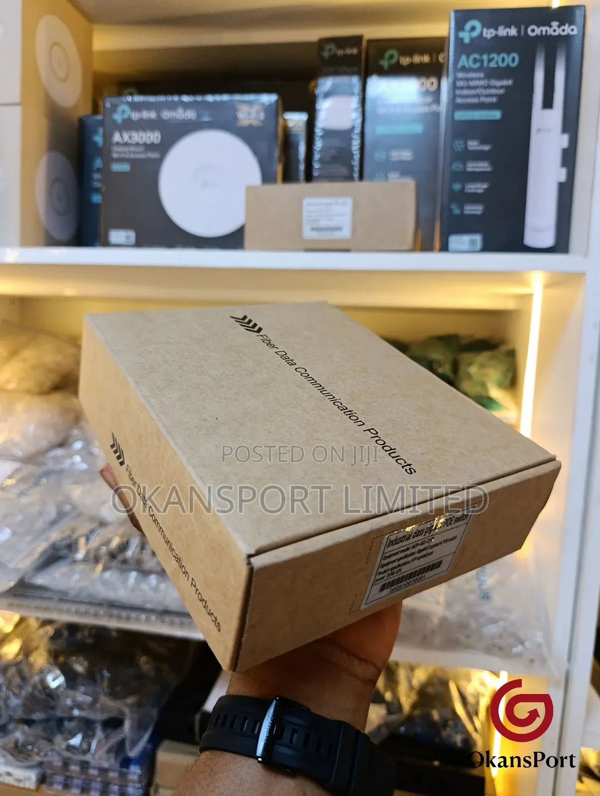 Industrial Gigabit Poe Switch 4 Port 8 Port Din Rail Ethernet Switch 2