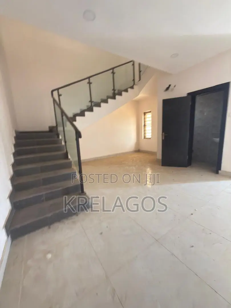 4bdrm Duplex in Abraham Adesanya Estate for rent