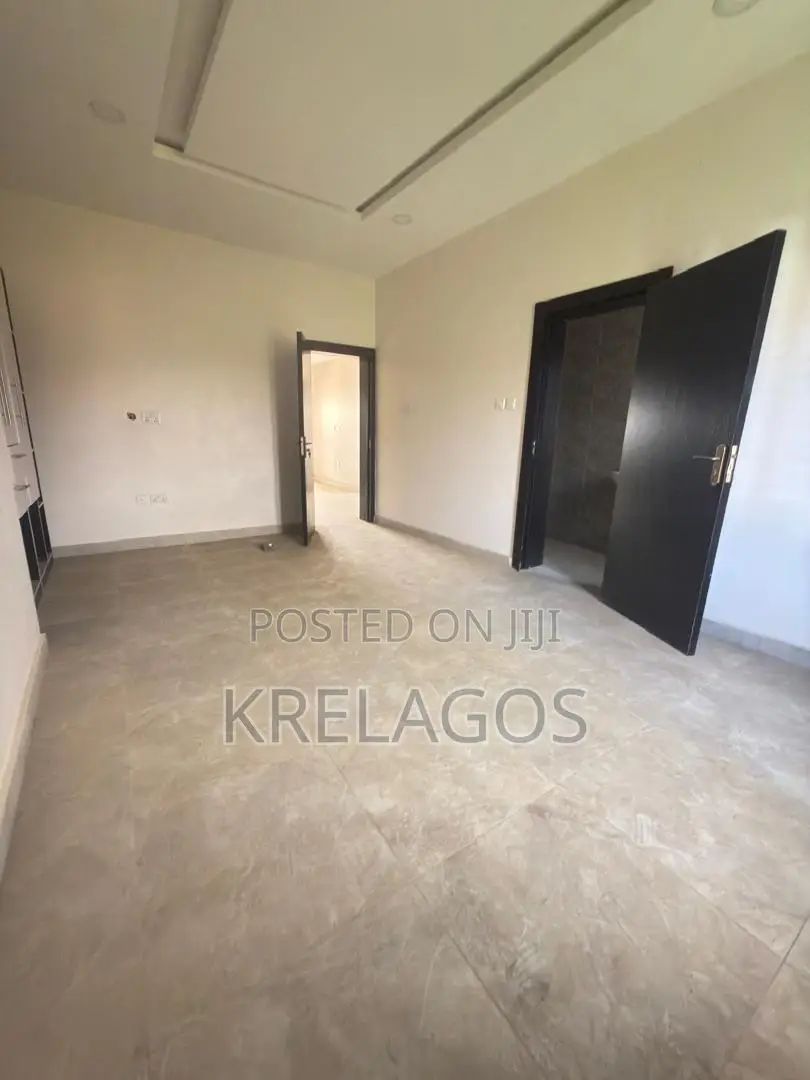 4bdrm Duplex in Abraham Adesanya Estate for rent