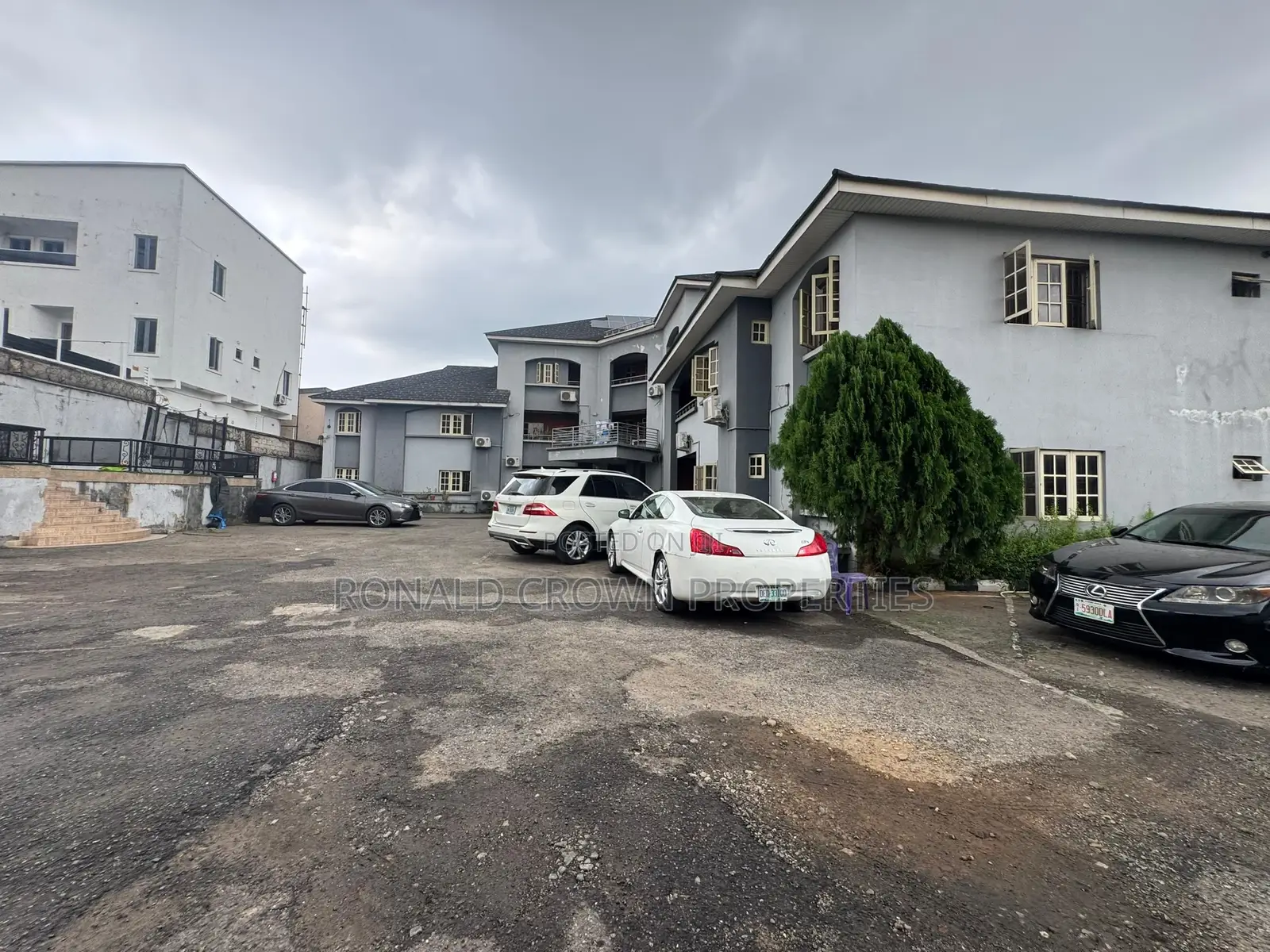 3bdrm Block of Flats in Maryland for sale