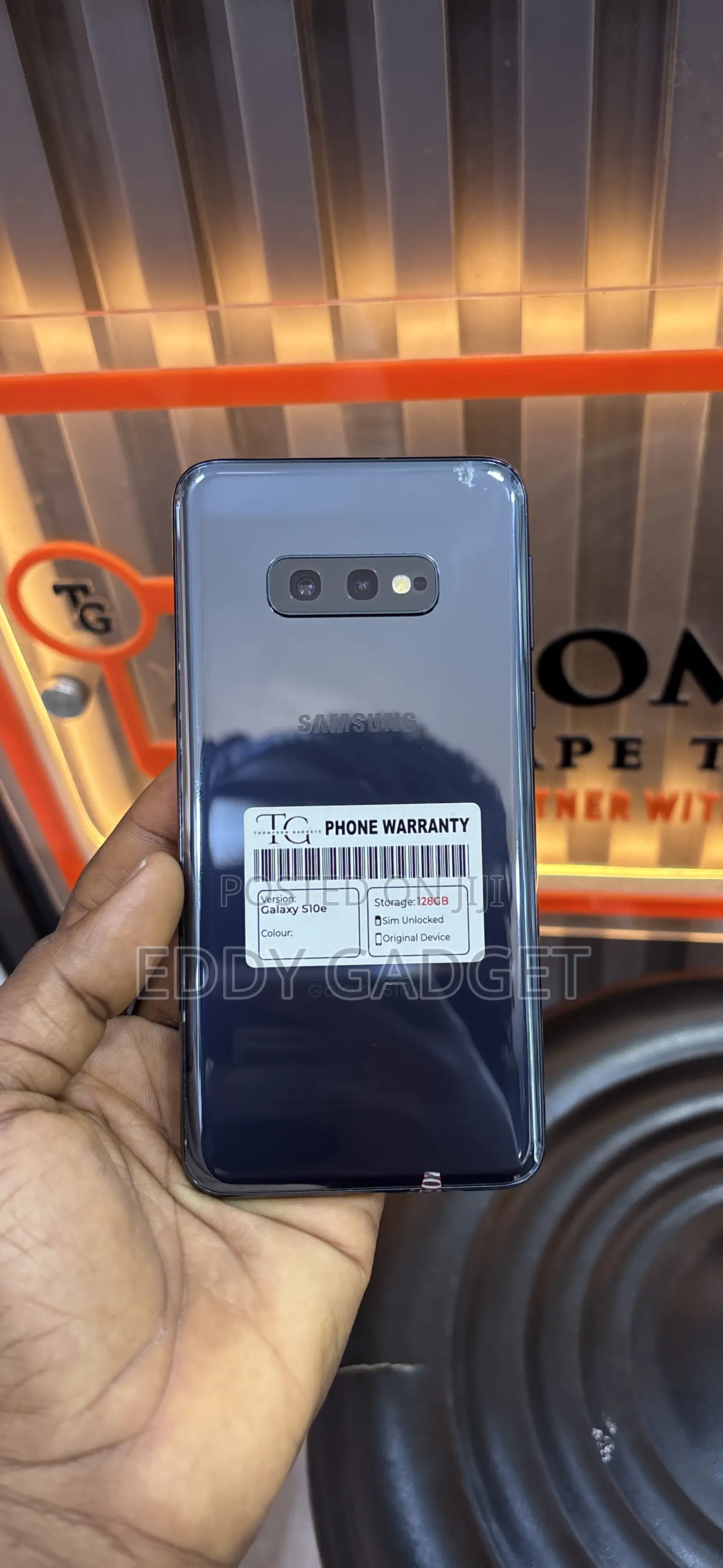 Samsung Galaxy S10e 128 GB Blue