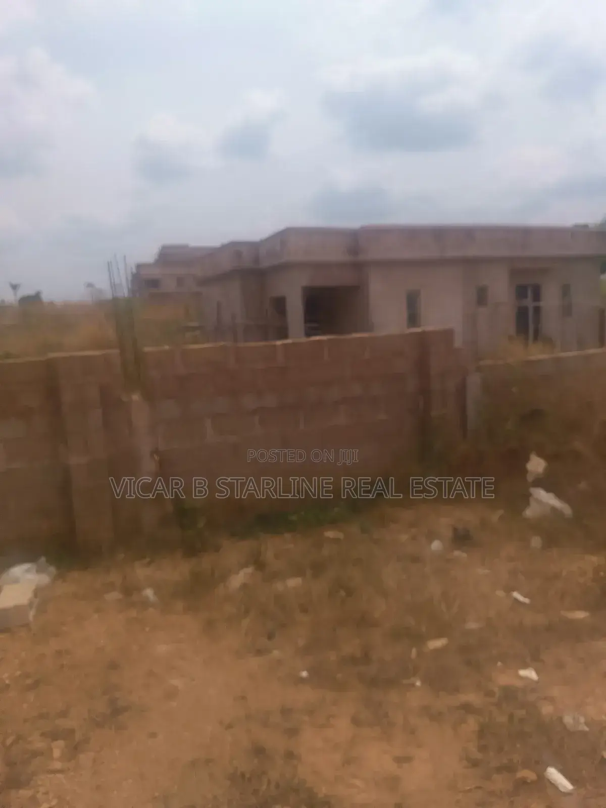 A Building on 3 Plots of Land at Centinary City, Abakaliki for Sale