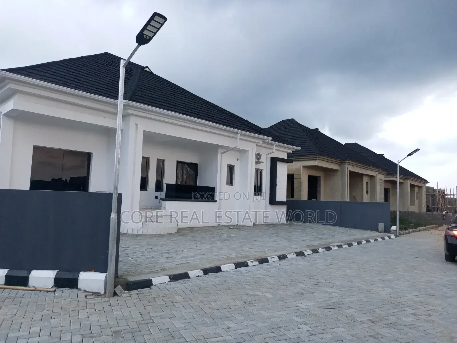 3bdrm Bungalow in Elerangbe for sale