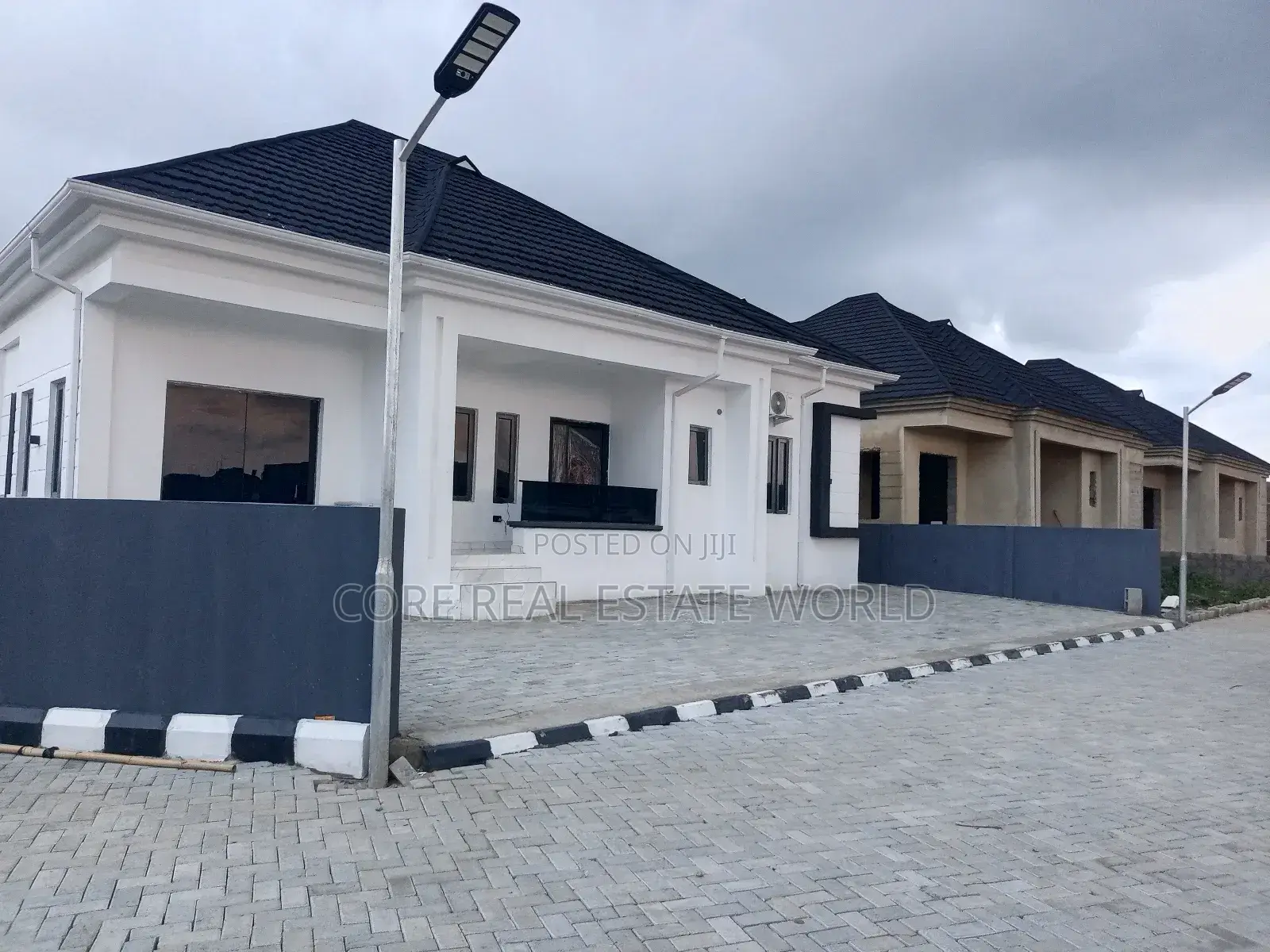 3bdrm Bungalow in Elerangbe for sale