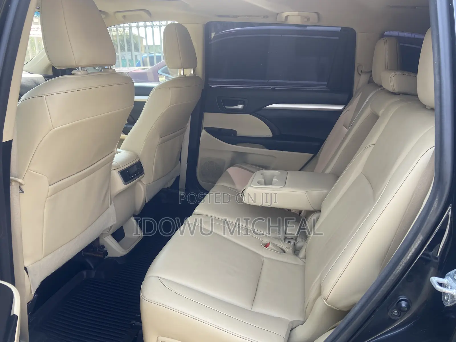 Toyota Highlander XLE V6 4x4 (3.5L 6cyl 6A) 2016 Black